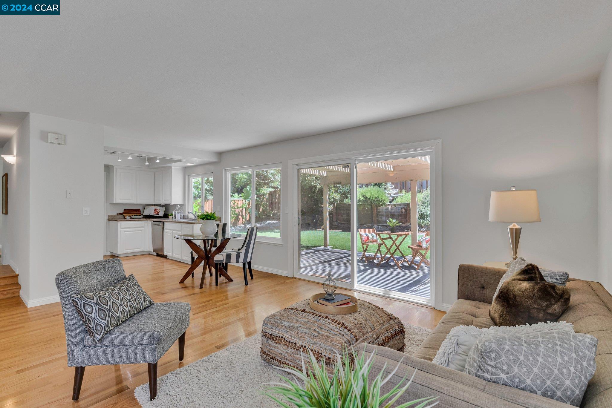 1362 Sussex Way
