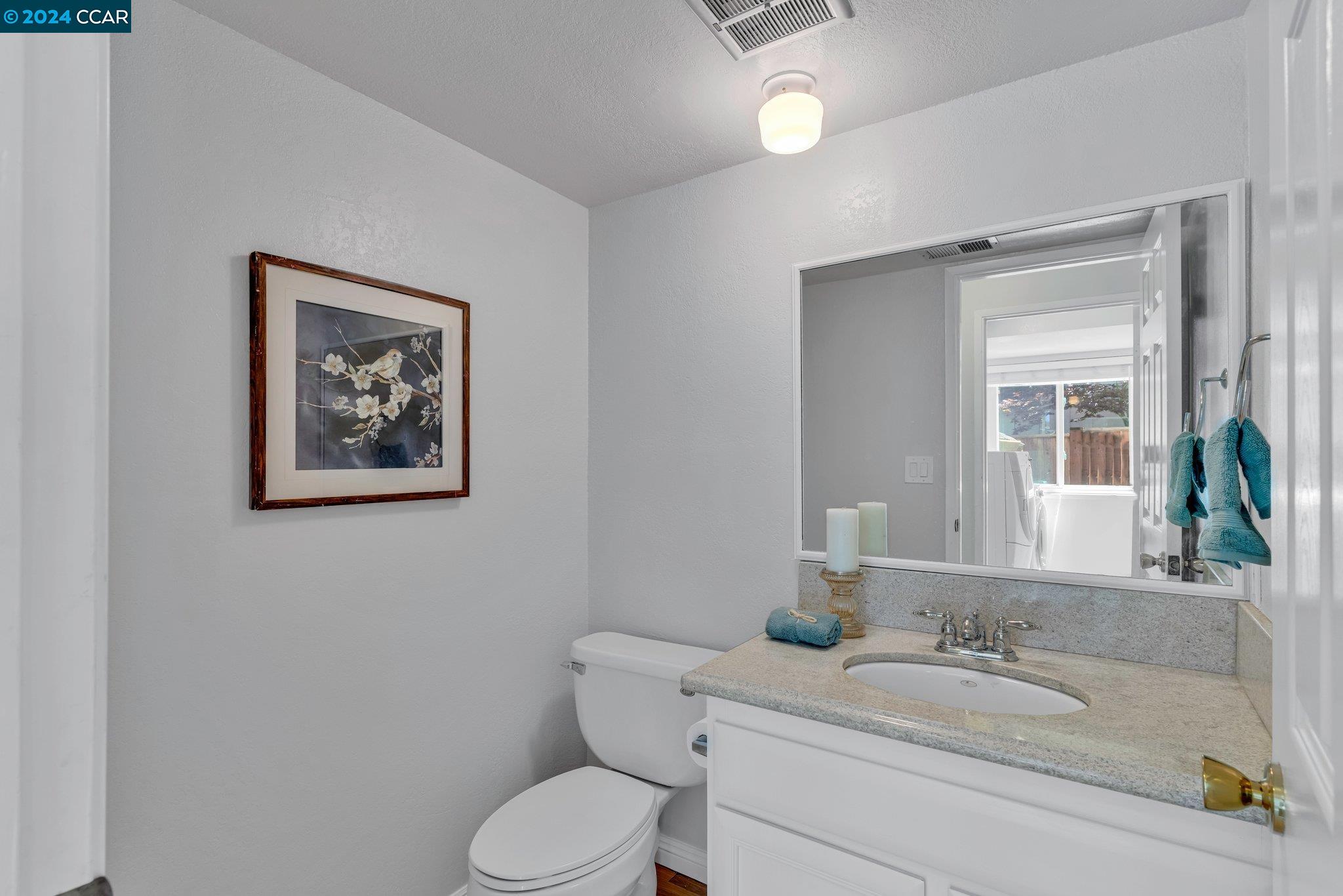 1362 Sussex Way