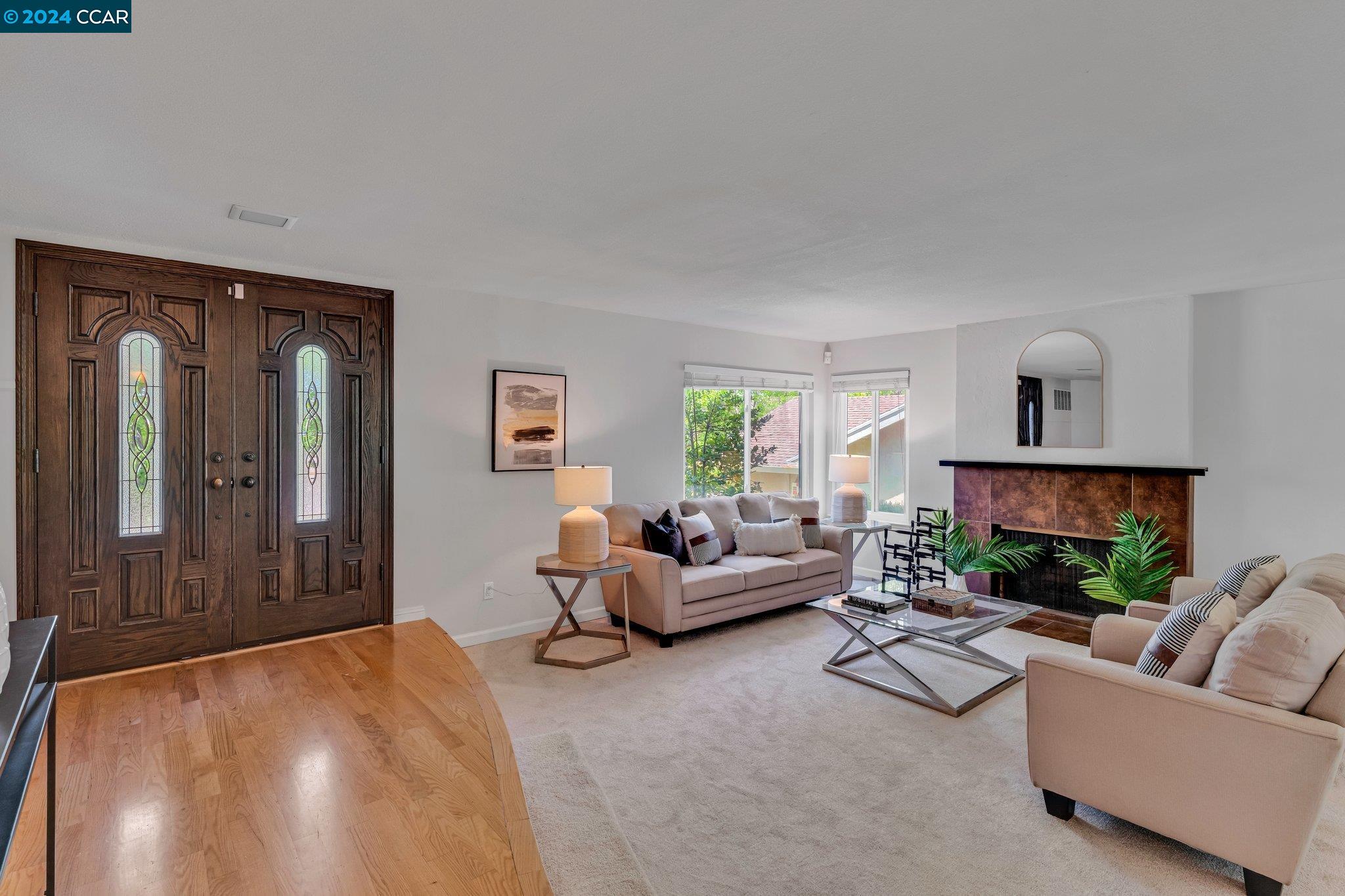 1362 Sussex Way