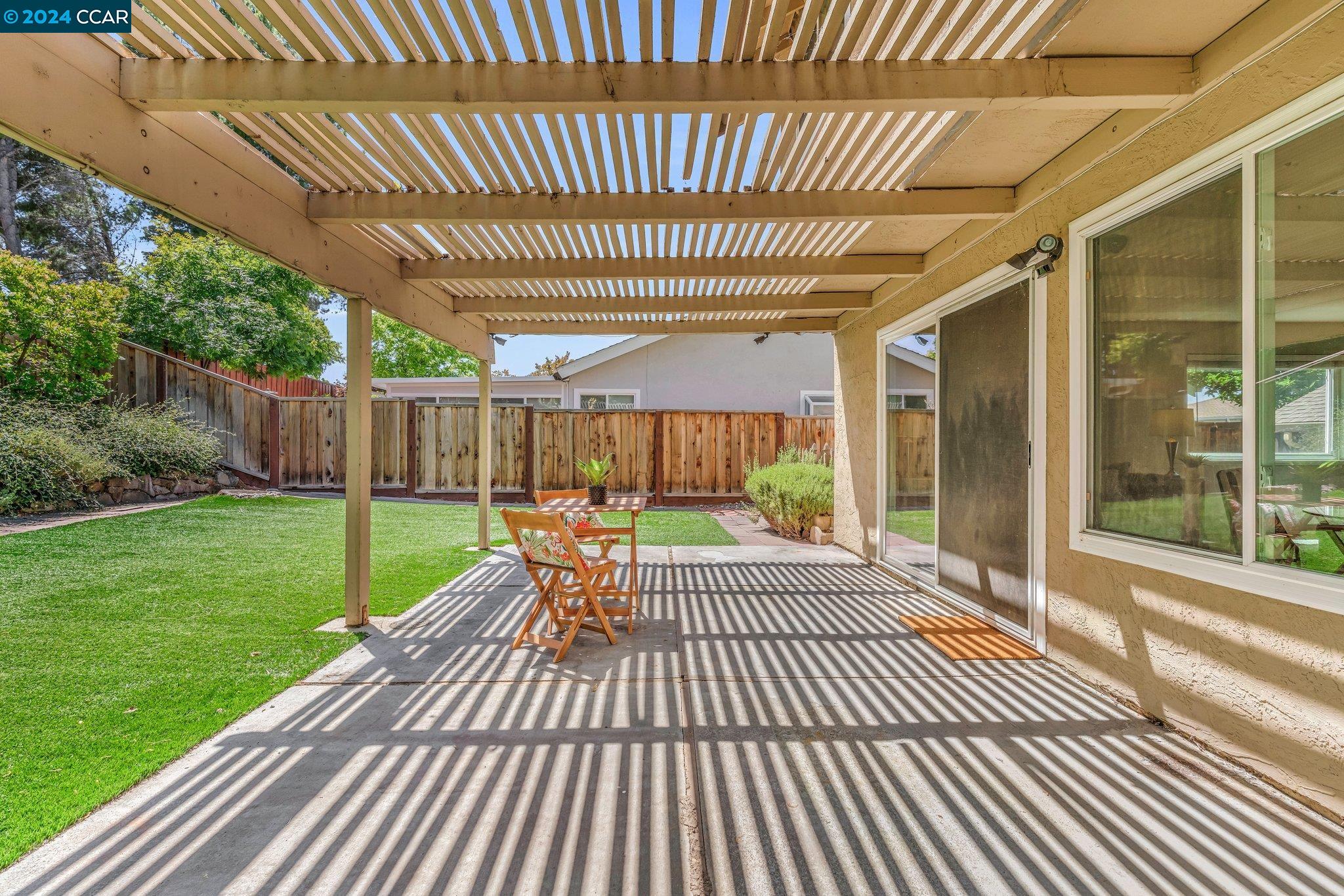1362 Sussex Way