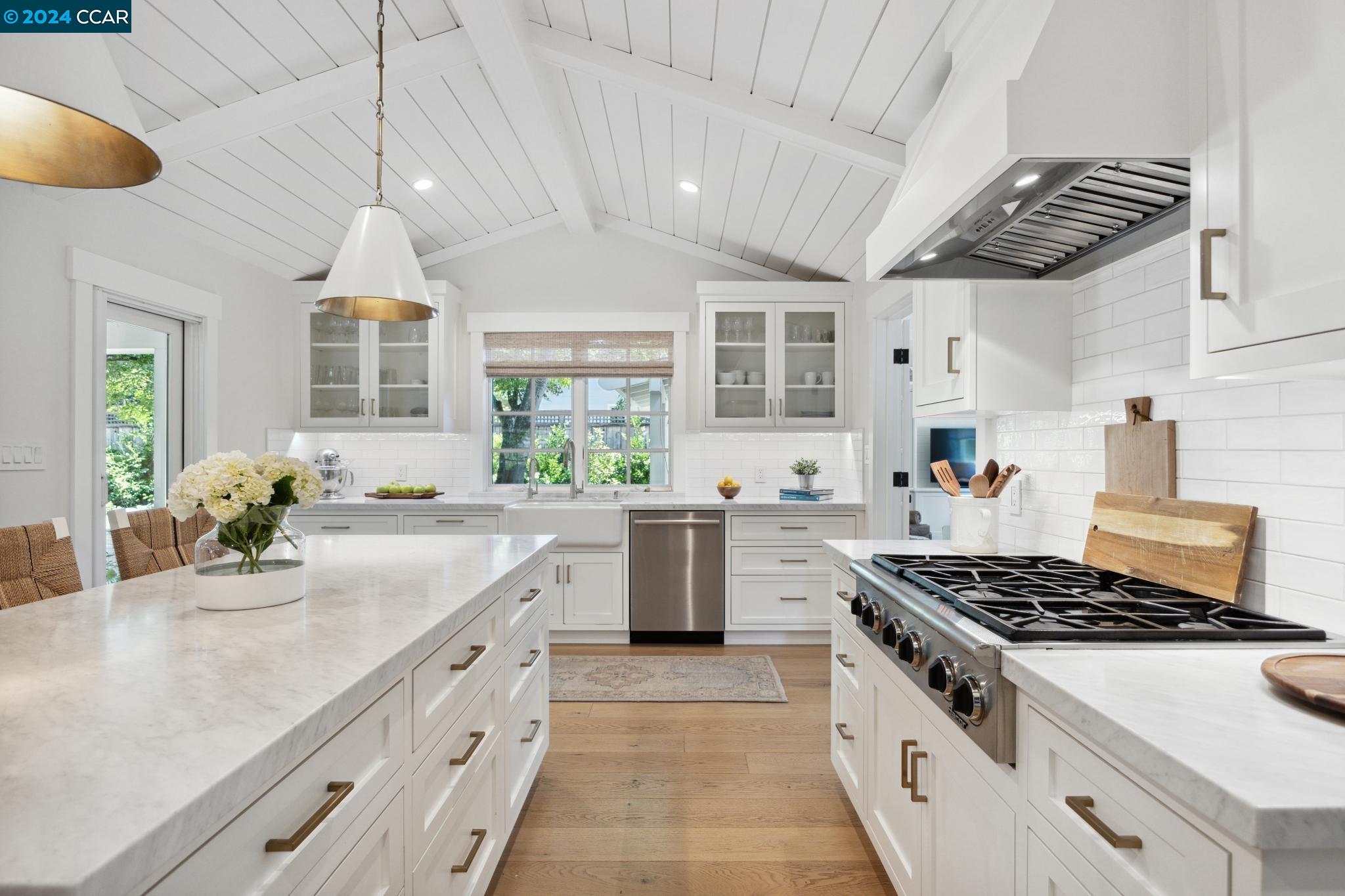 3155 Indian Way