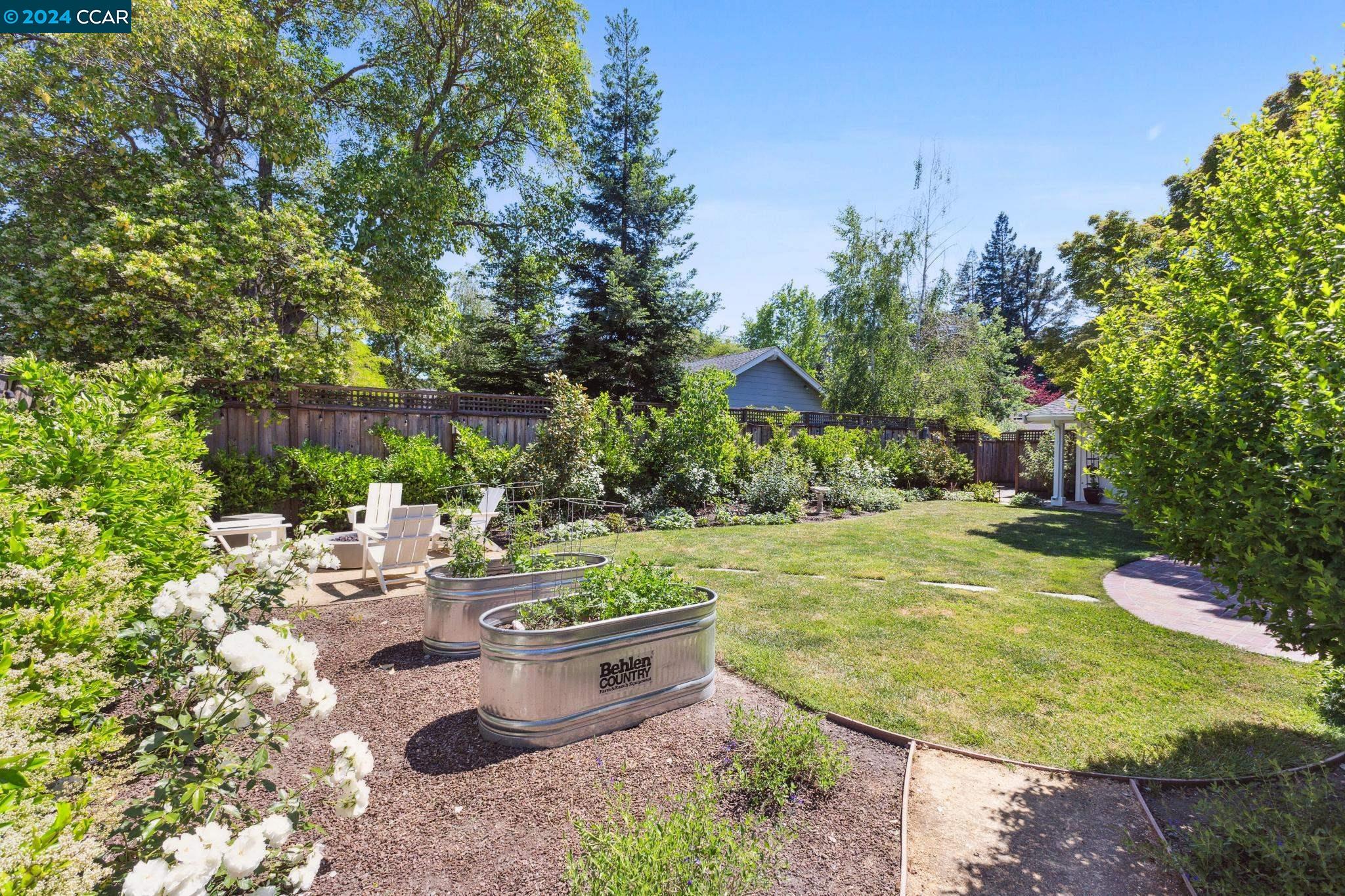 3155 Indian Way