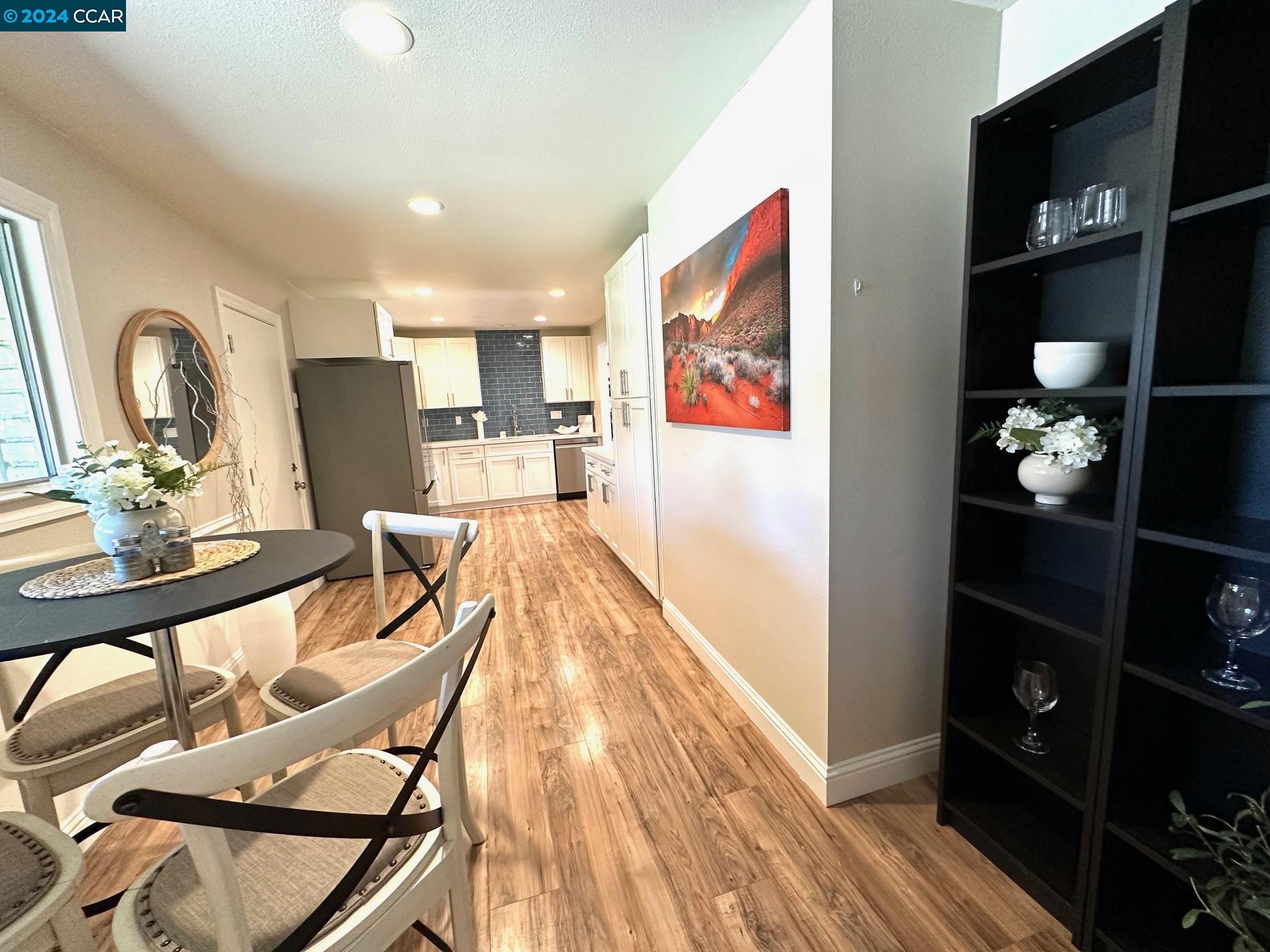 4290 Pinewood Ct.