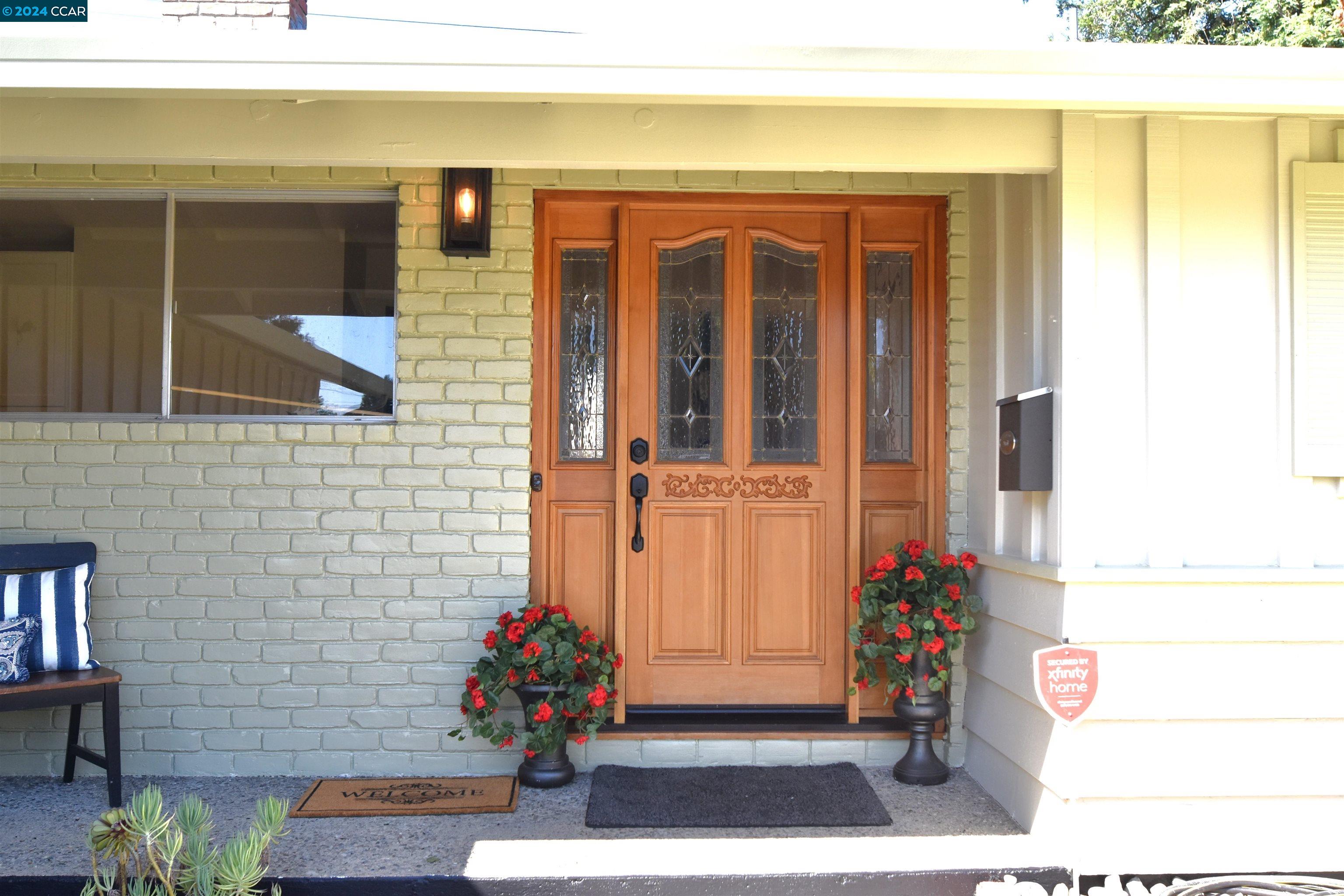 4290 Pinewood Ct.
