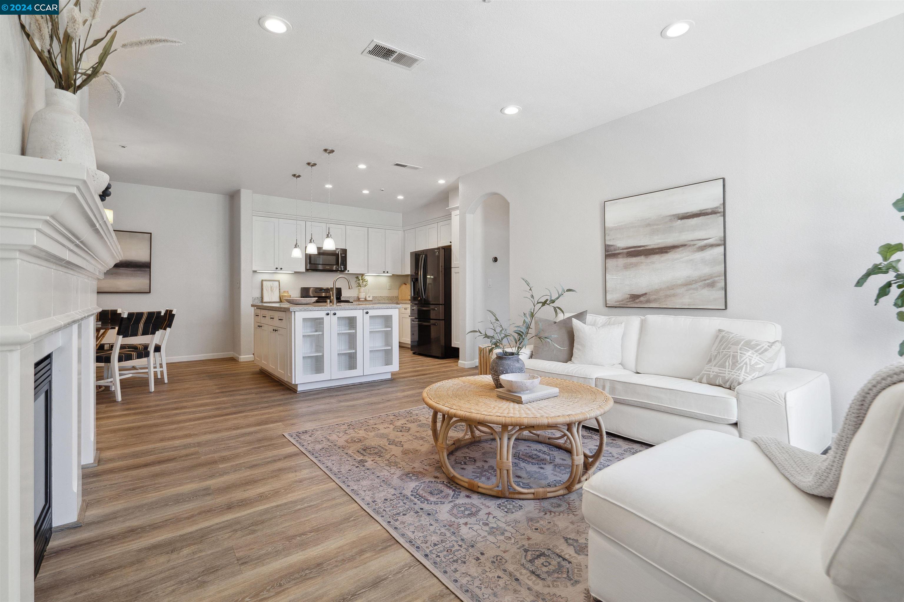 4256 Clarinbridge Cir