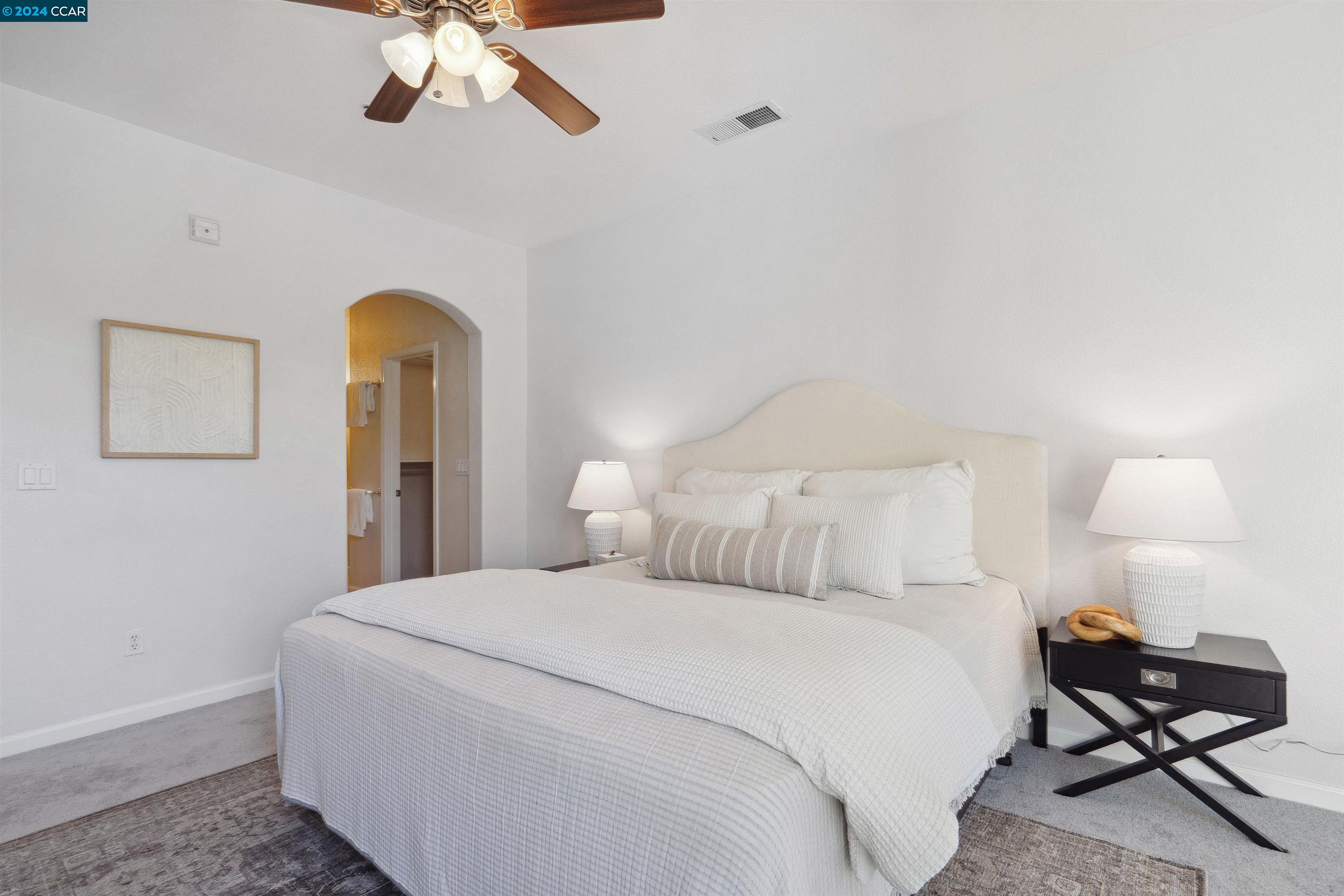 4256 Clarinbridge Cir