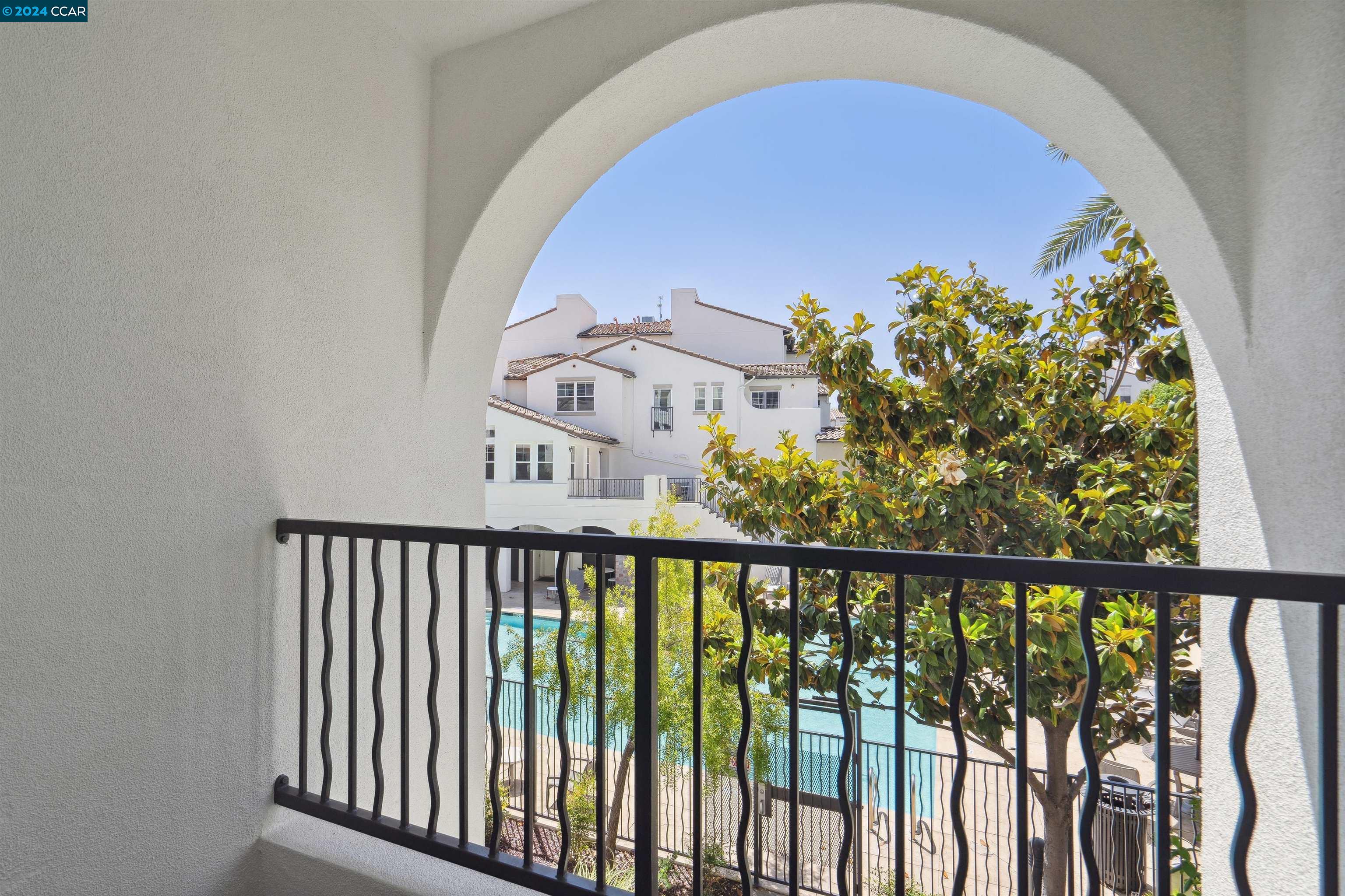 4256 Clarinbridge Cir