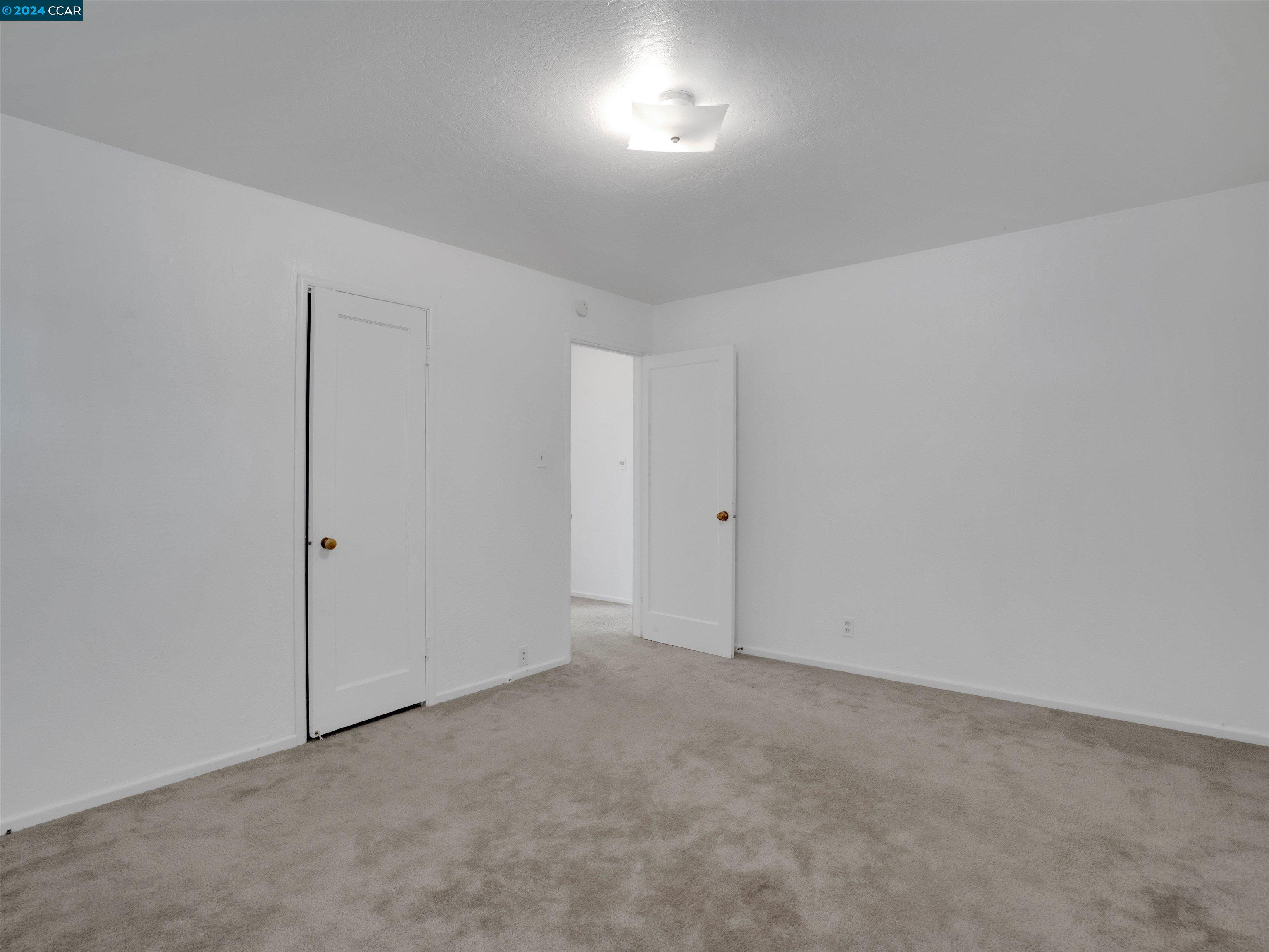 2515 Larkey Ln