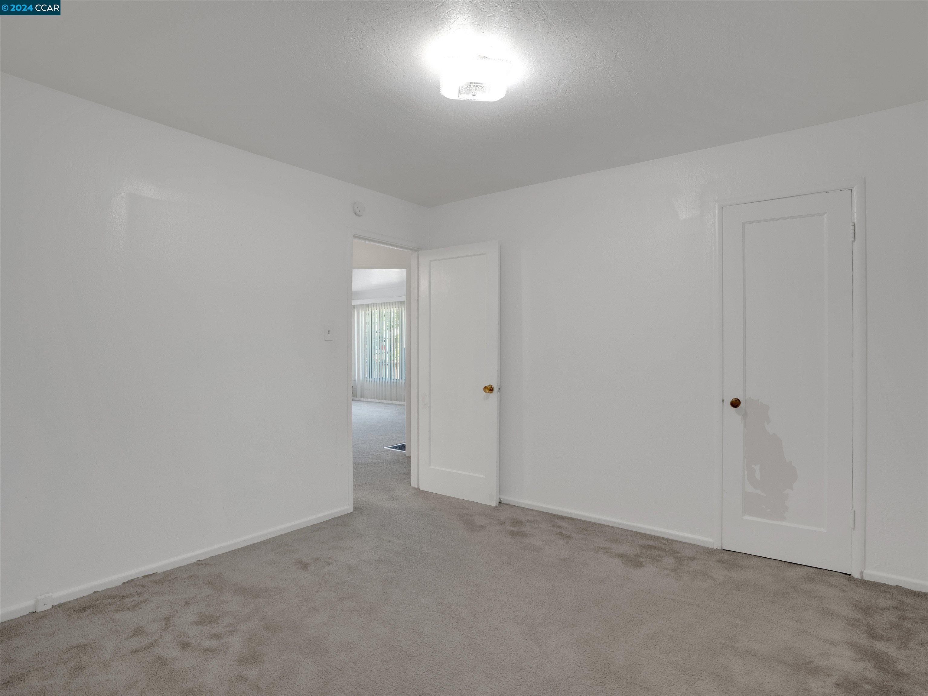 2515 Larkey Ln