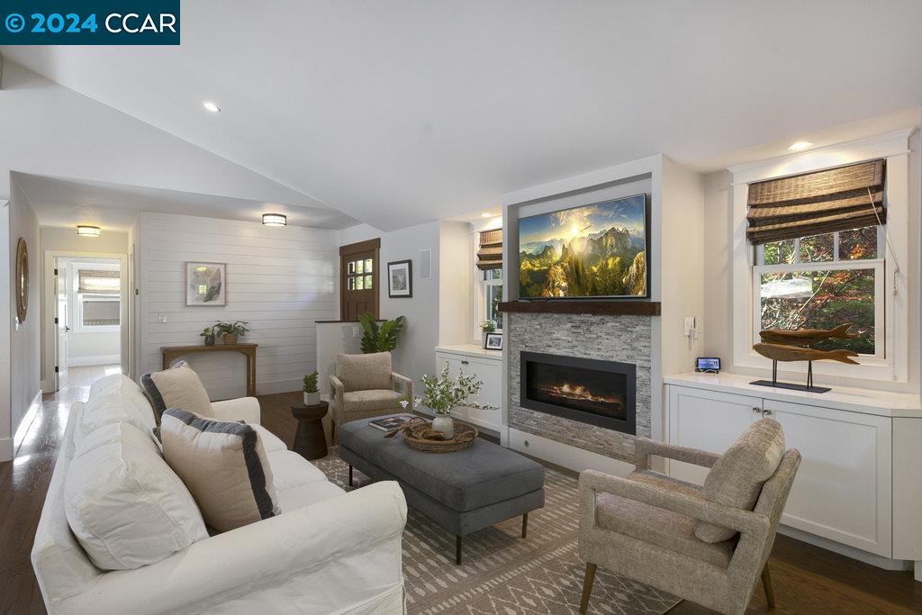 361 Marshall Dr