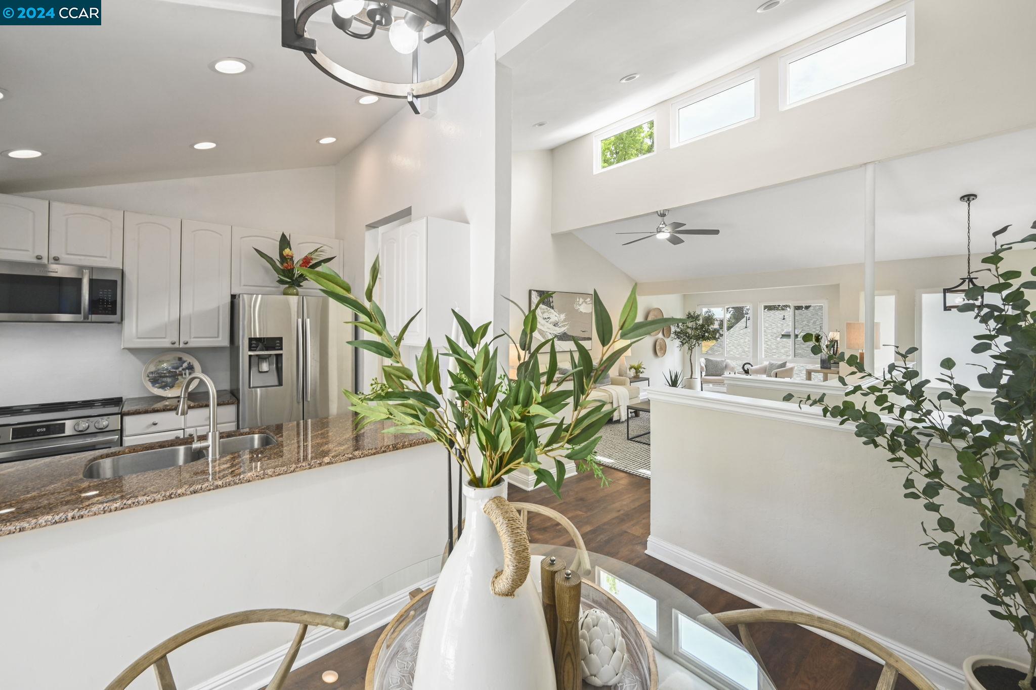 429 Ridgeview Dr