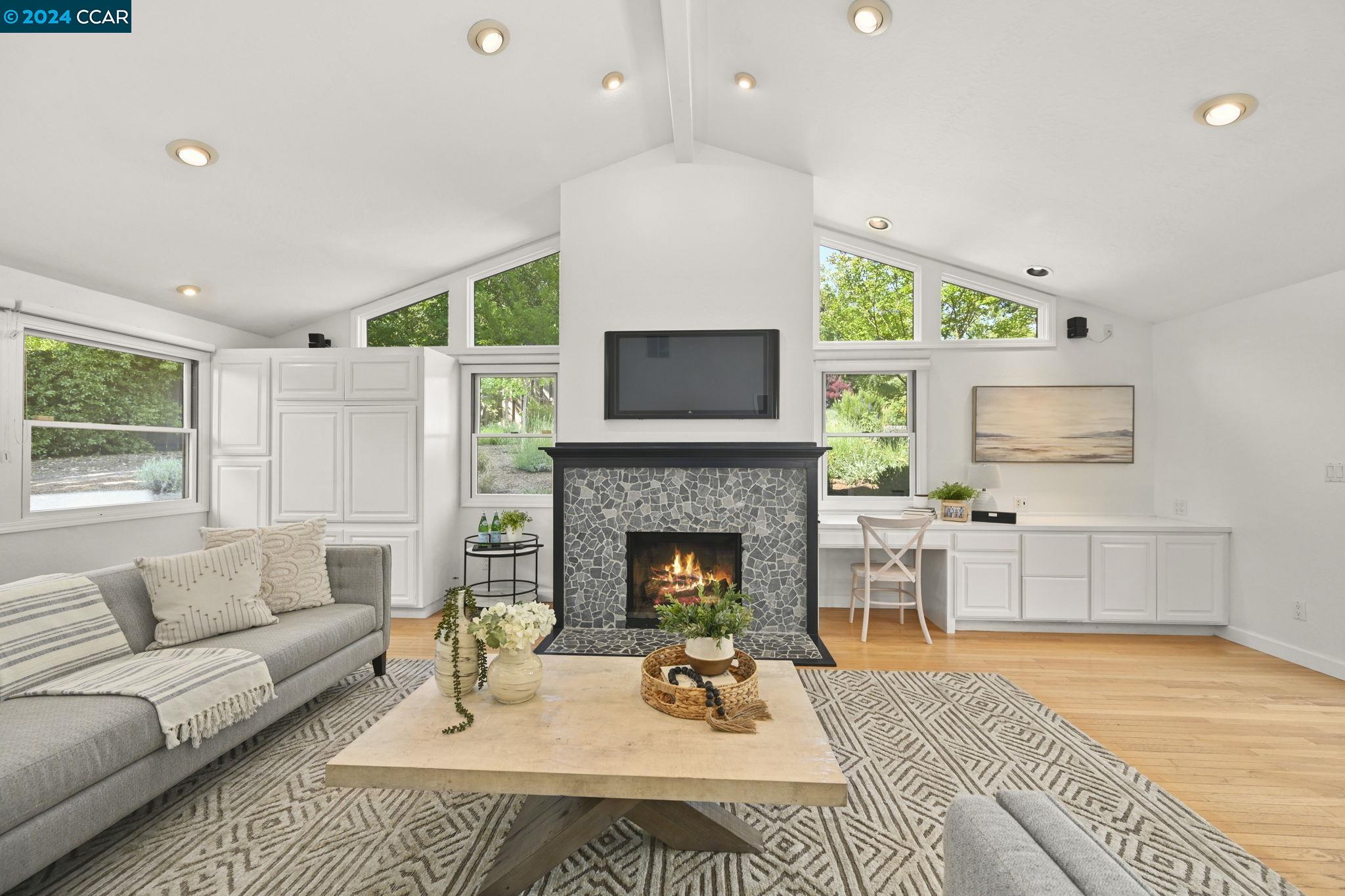26 Rio Del Ct