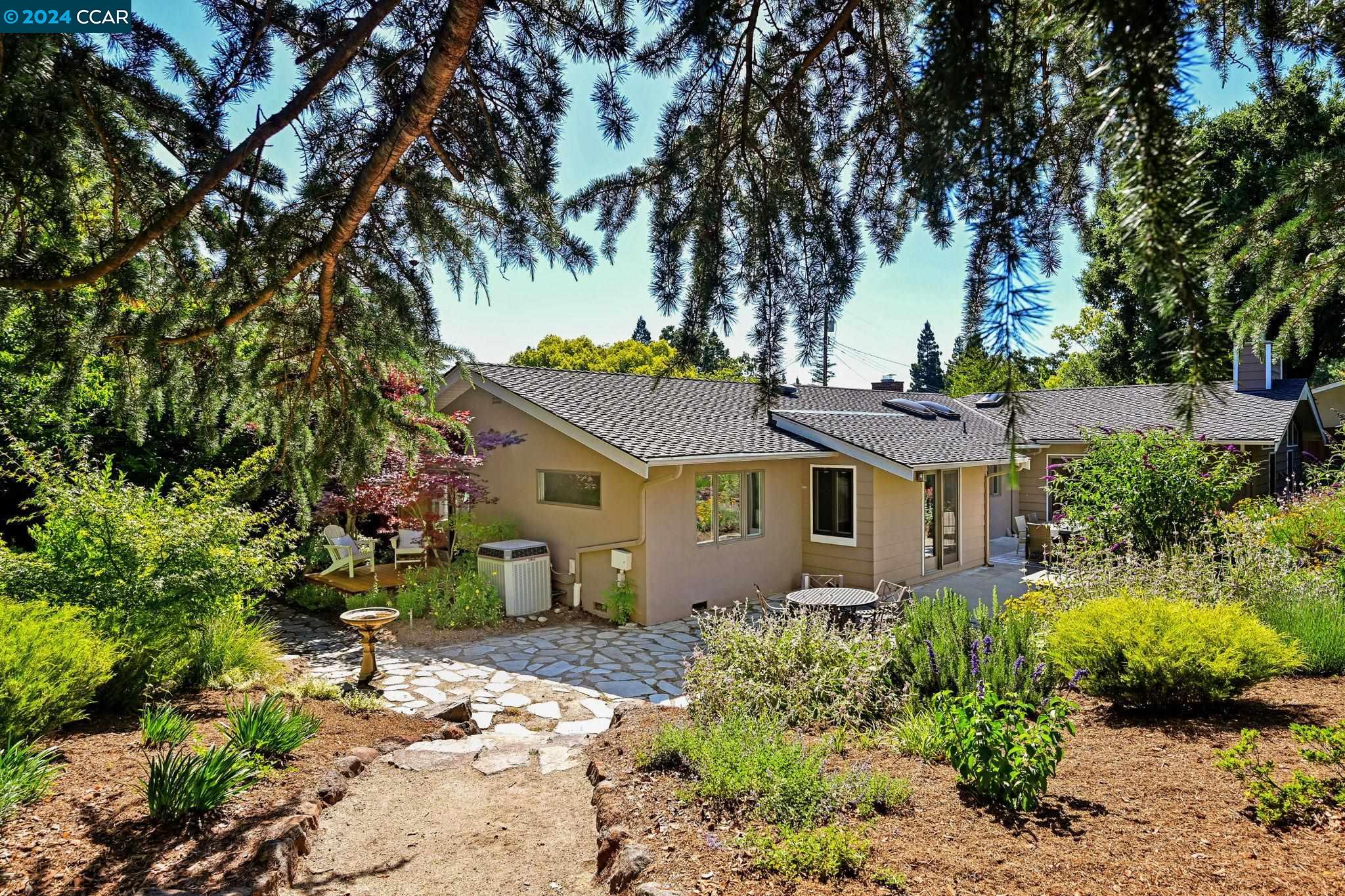 26 Rio Del Ct