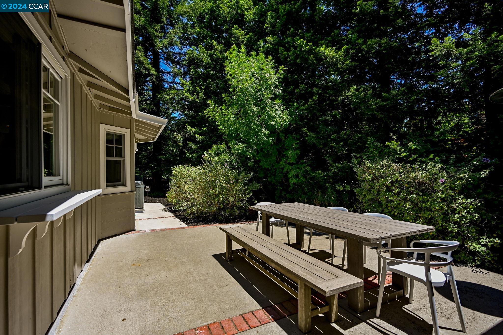 280 Gerry Court