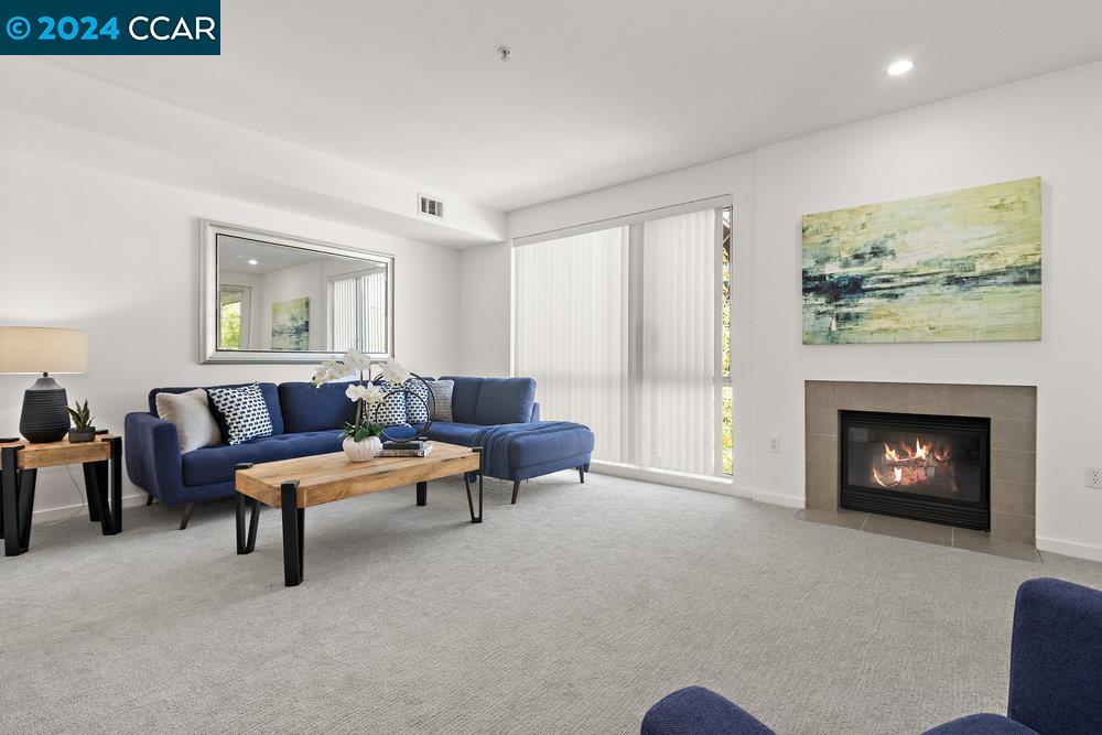 1655 N California # 332