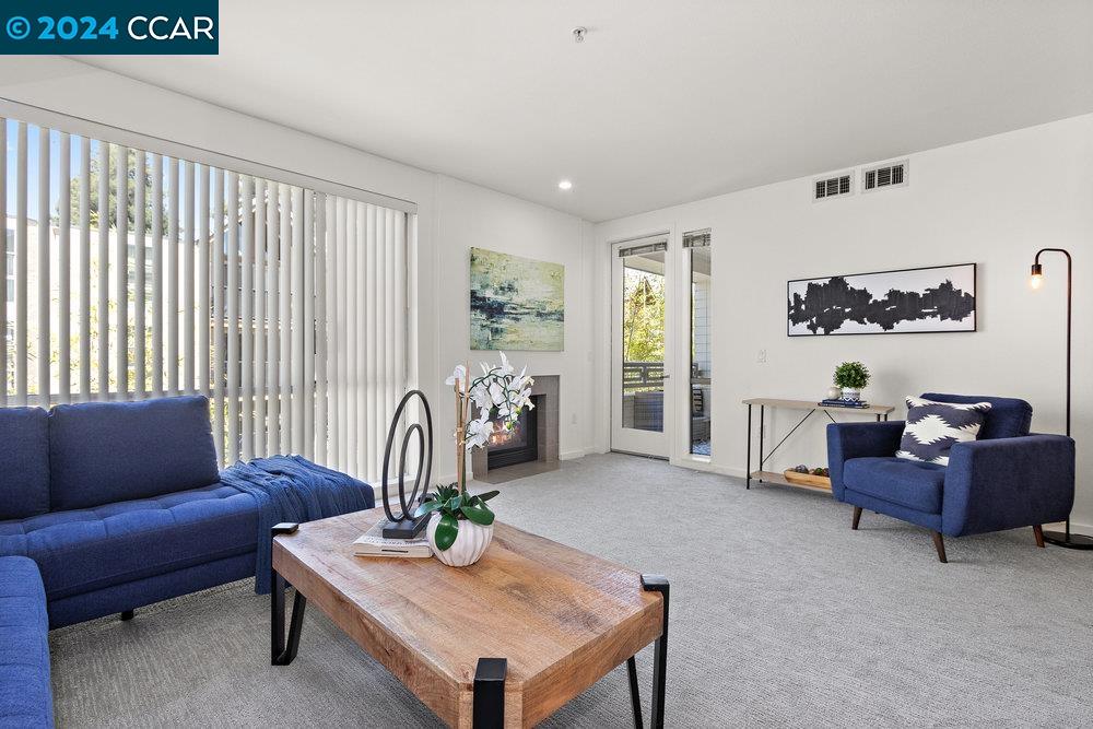 1655 N California # 332
