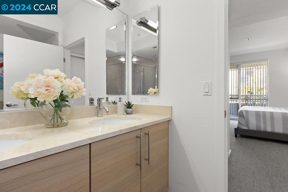 1655 N California # 332