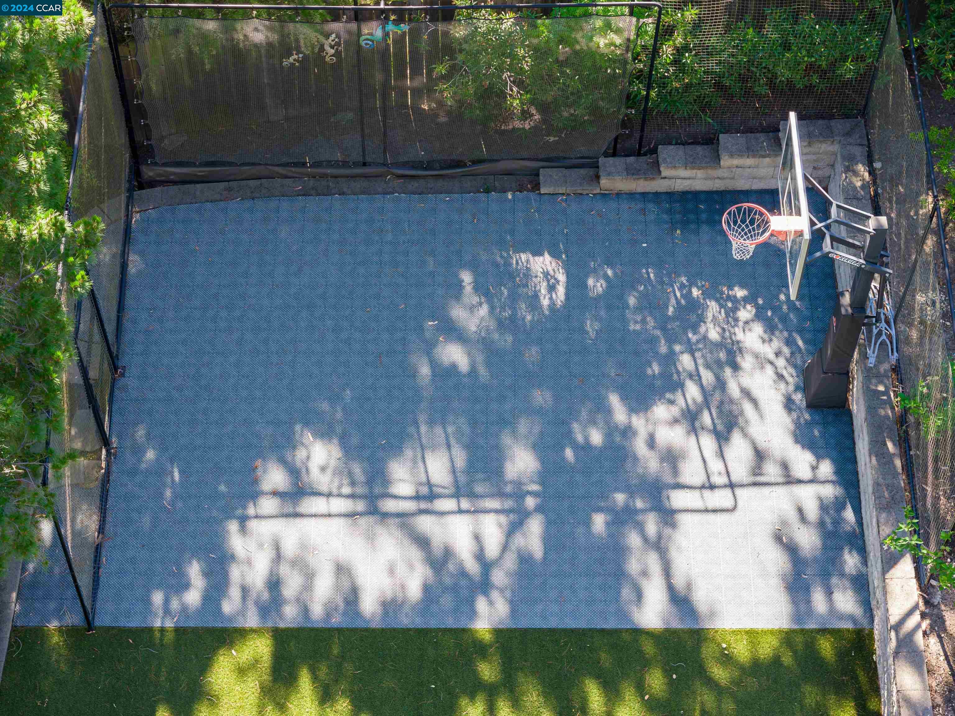 2177 Stewart Ave