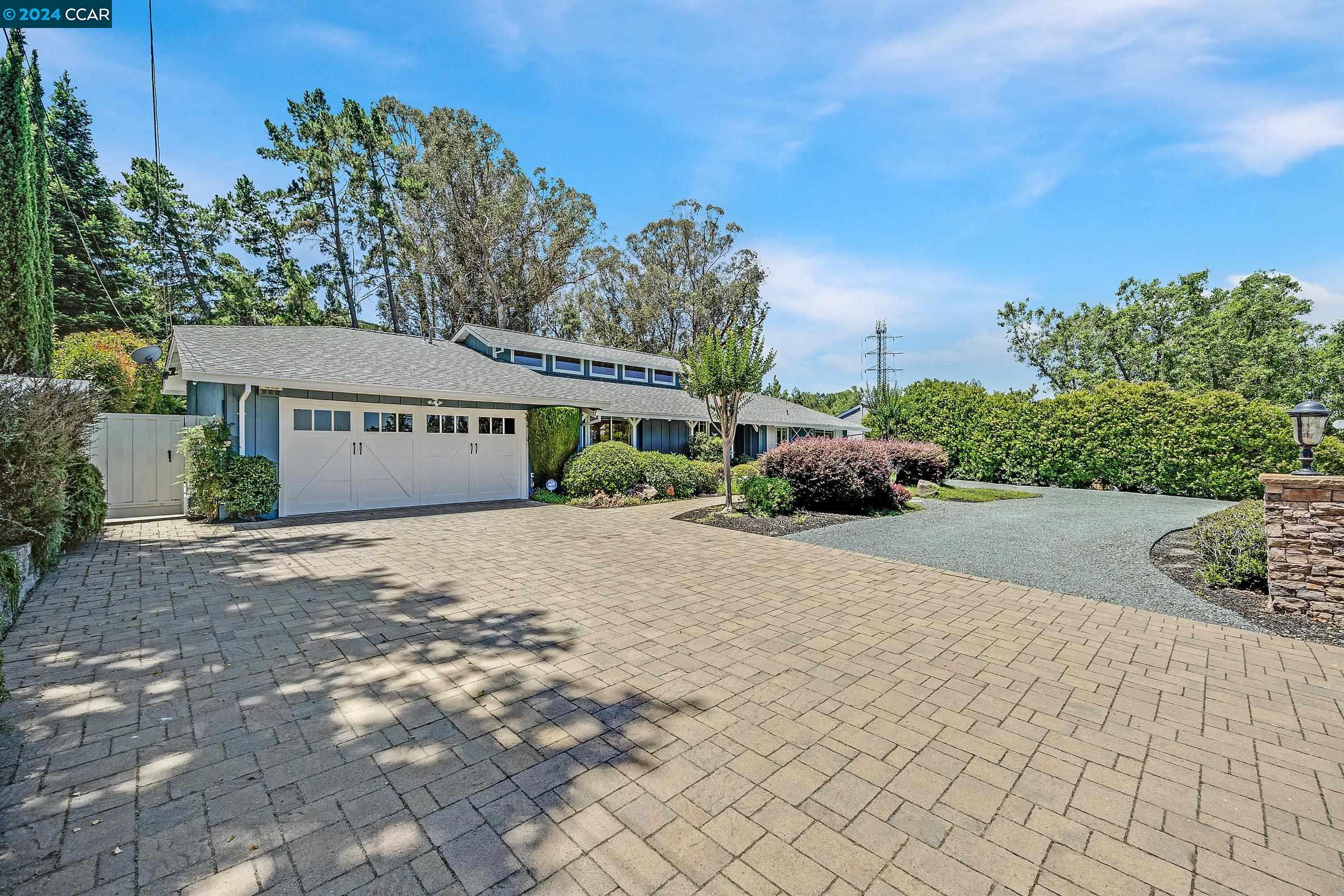 2177 Stewart Ave