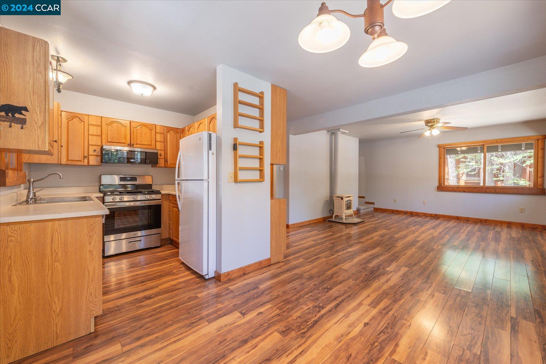 14375 Davos Dr