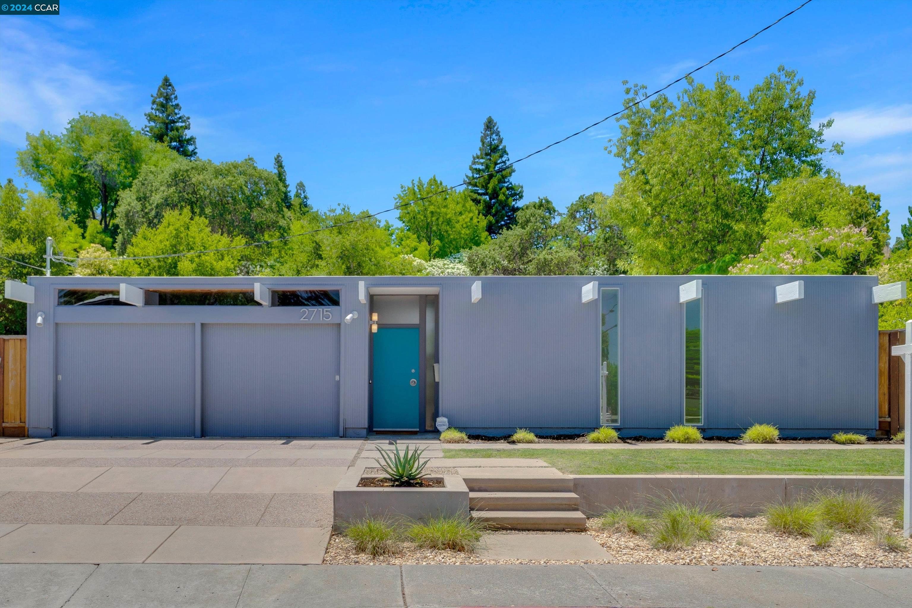 2715 San Carlos Dr