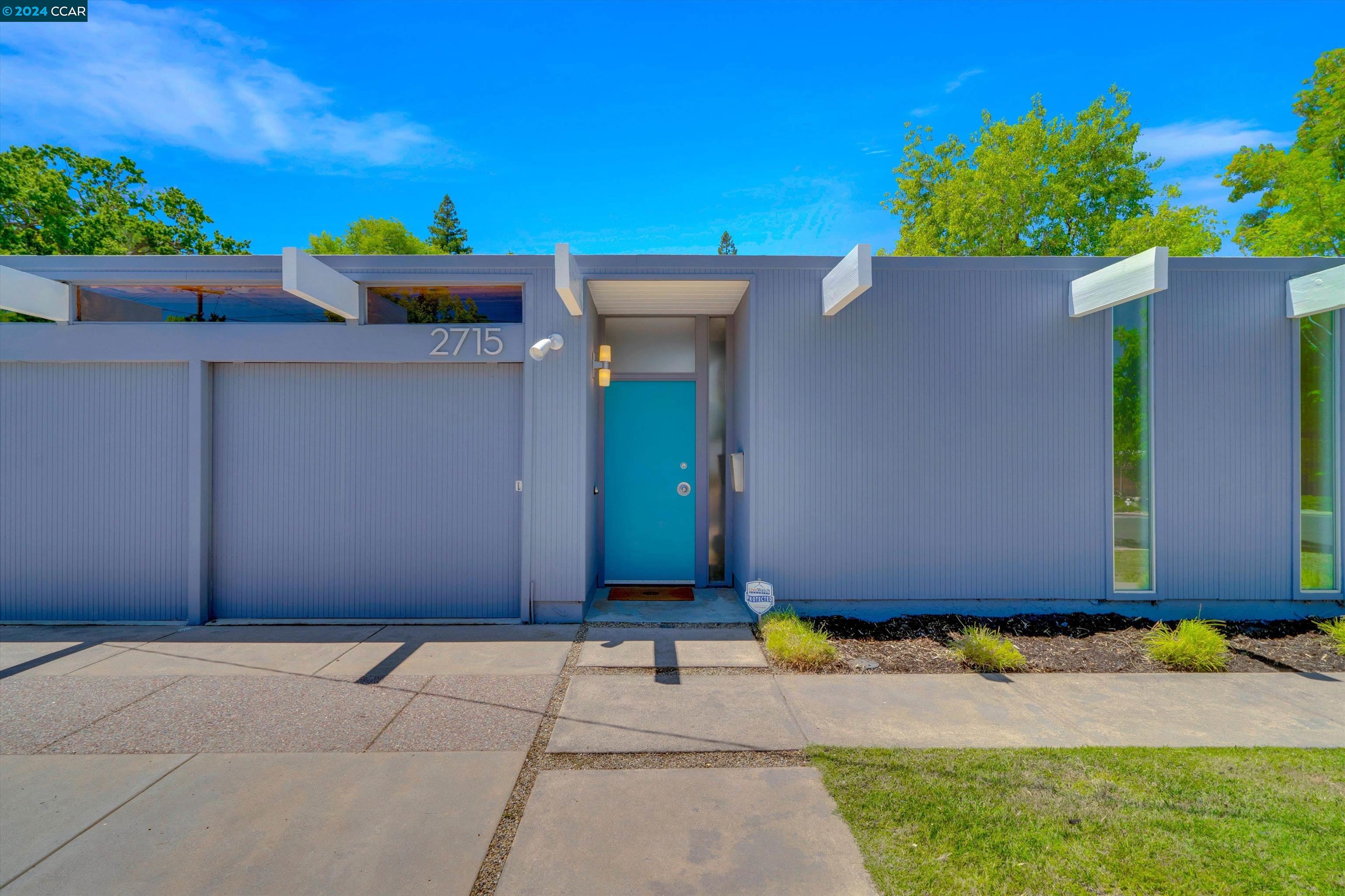 2715 San Carlos Dr