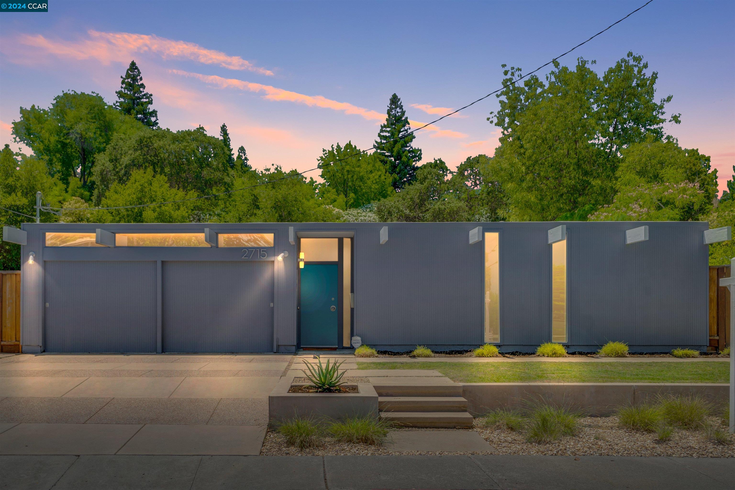 2715 San Carlos Dr