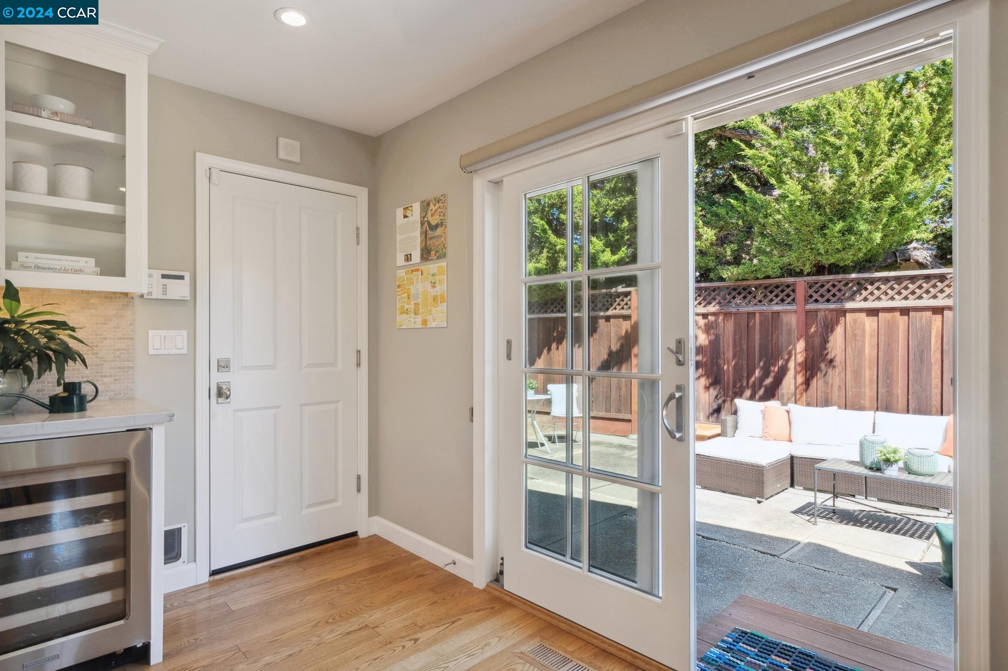17 Hammond Pl