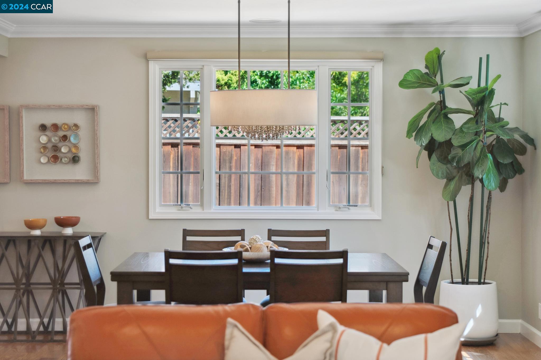 17 Hammond Pl