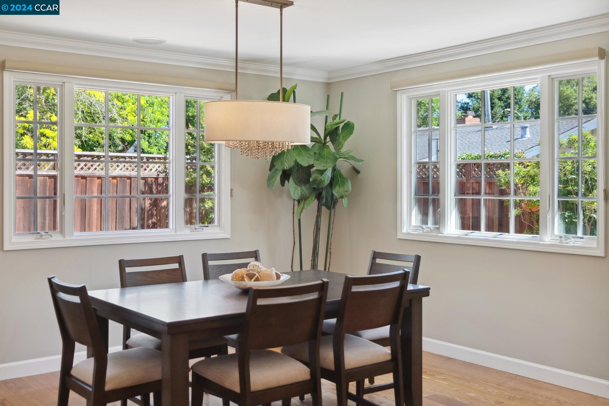 17 Hammond Pl