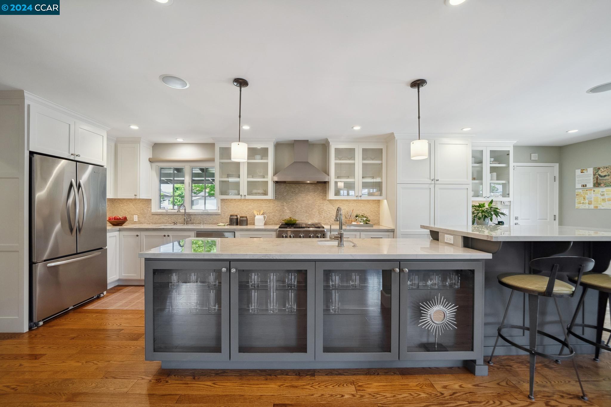 17 Hammond Pl