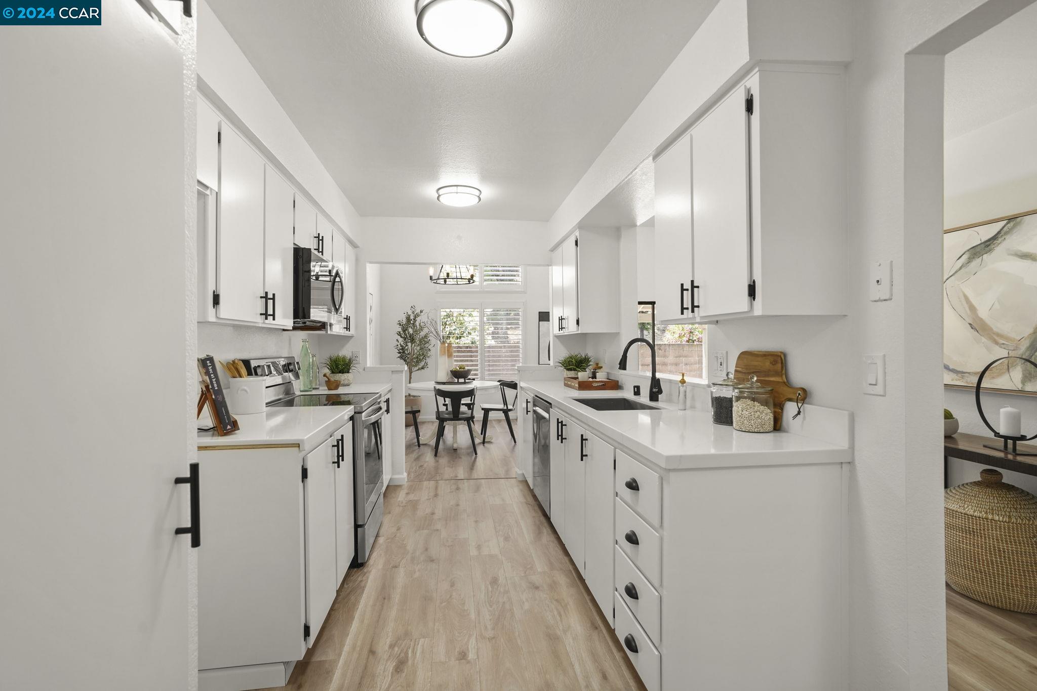 193 Mesa Ct