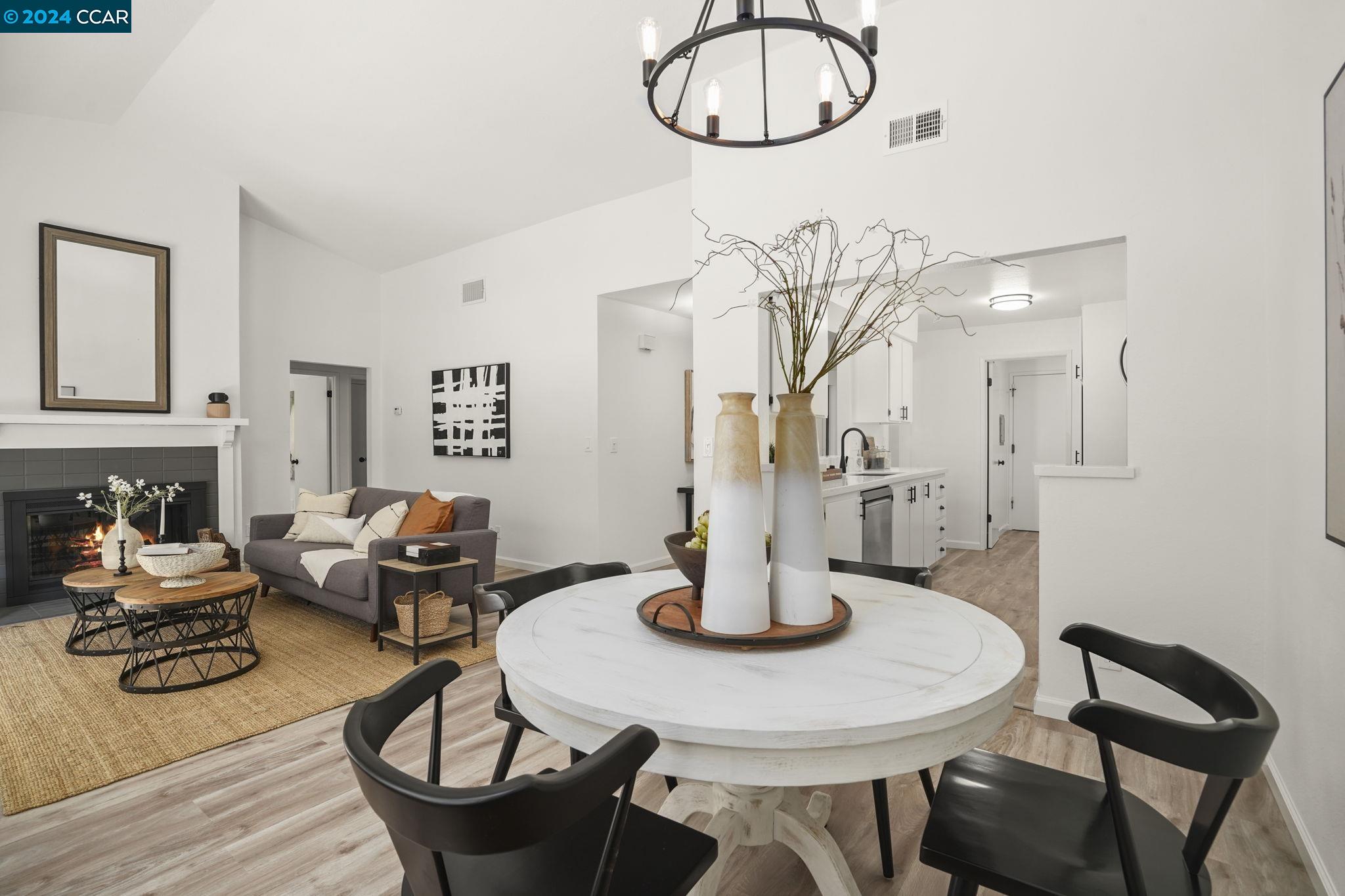 193 Mesa Ct