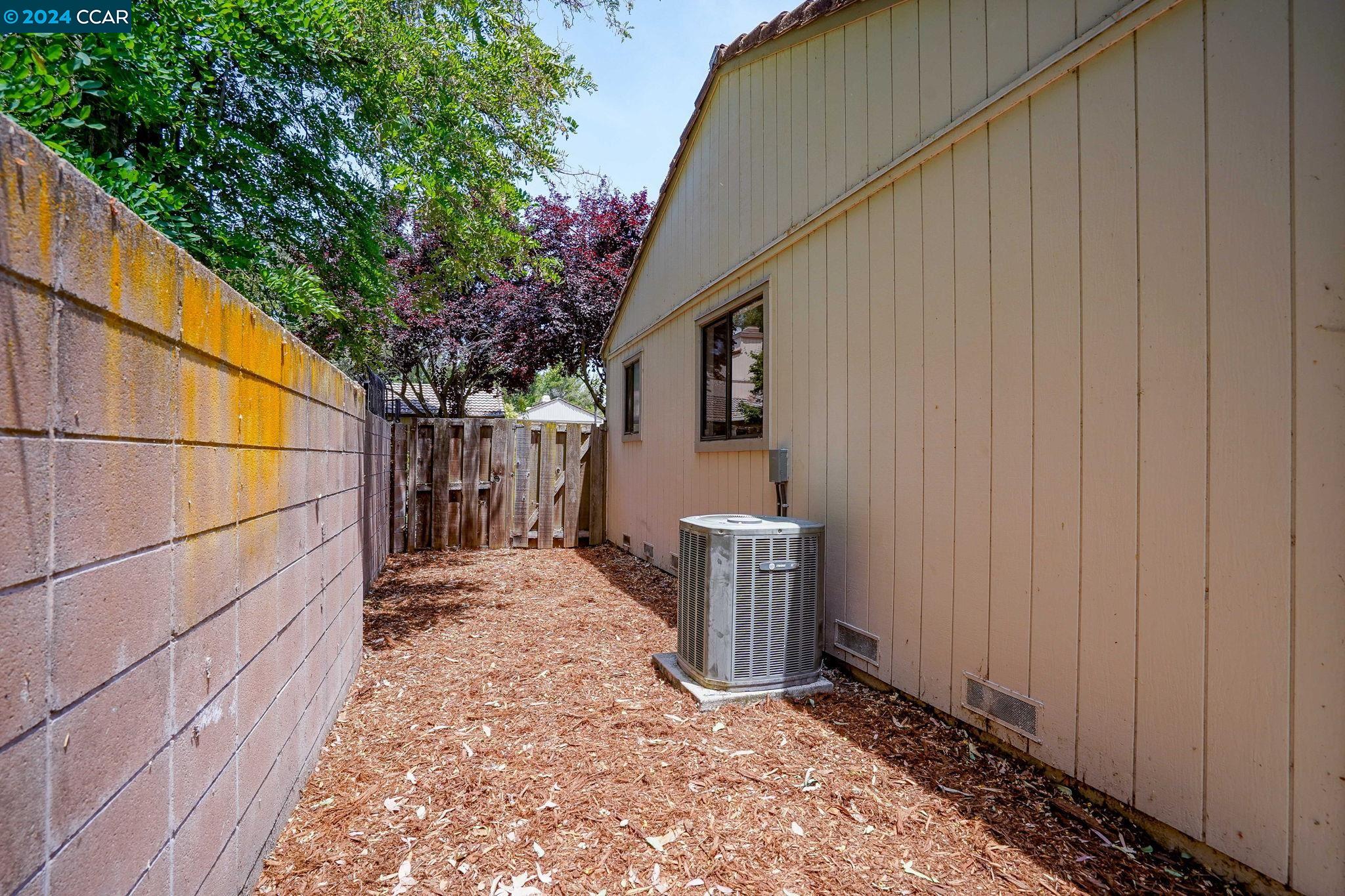 193 Mesa Ct