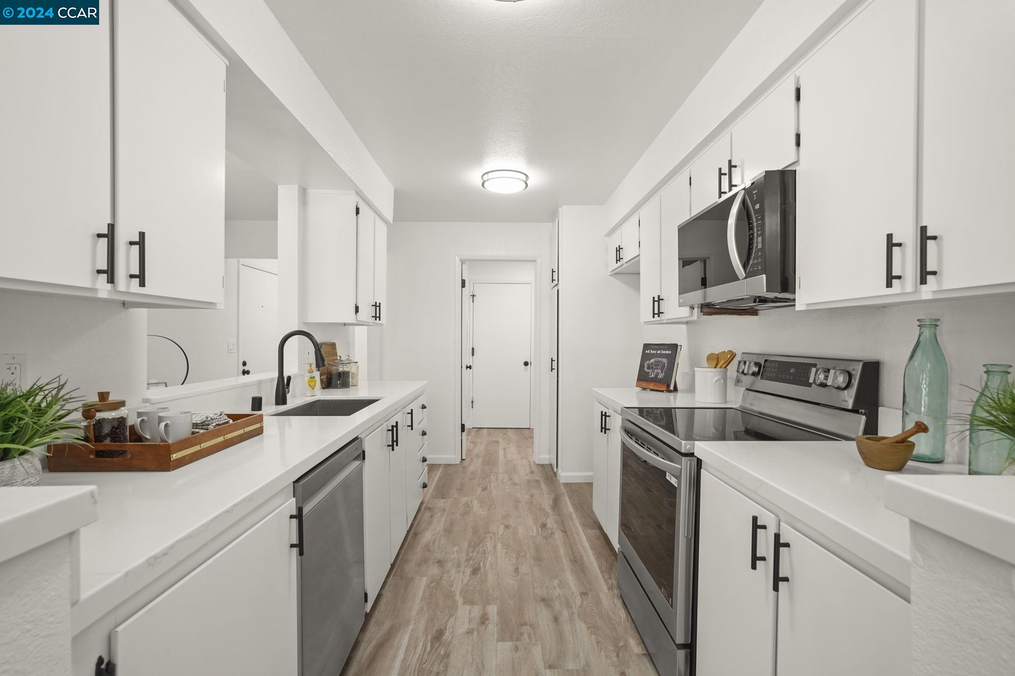 193 Mesa Ct