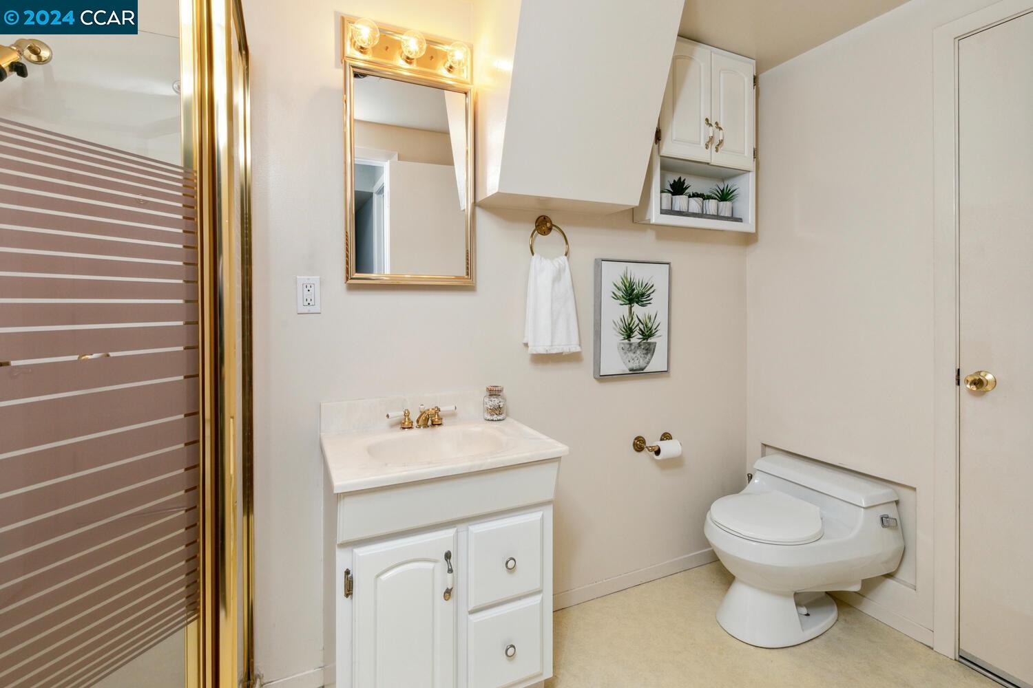 451 Fernwood Dr