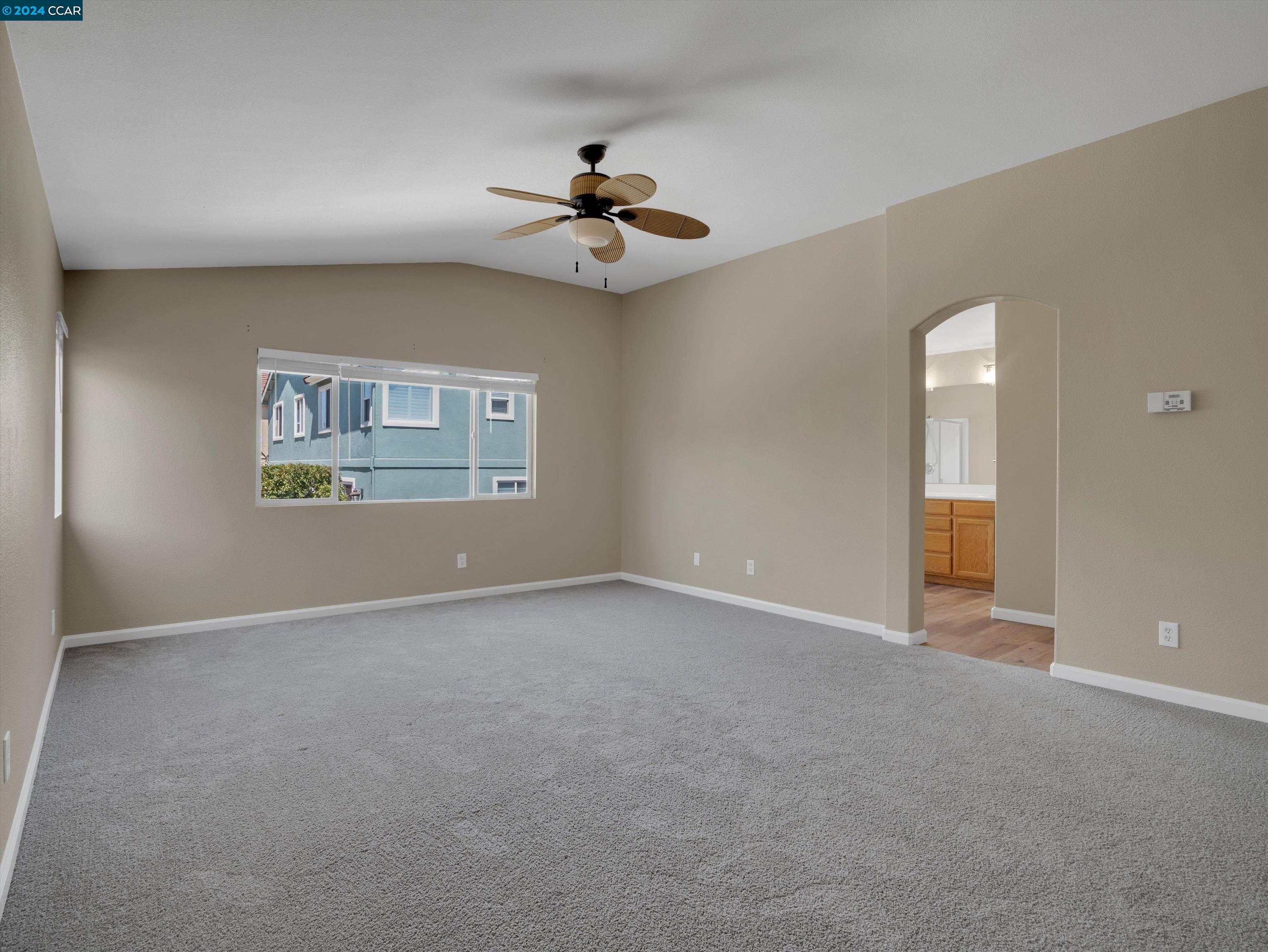 2472 Silveria Way