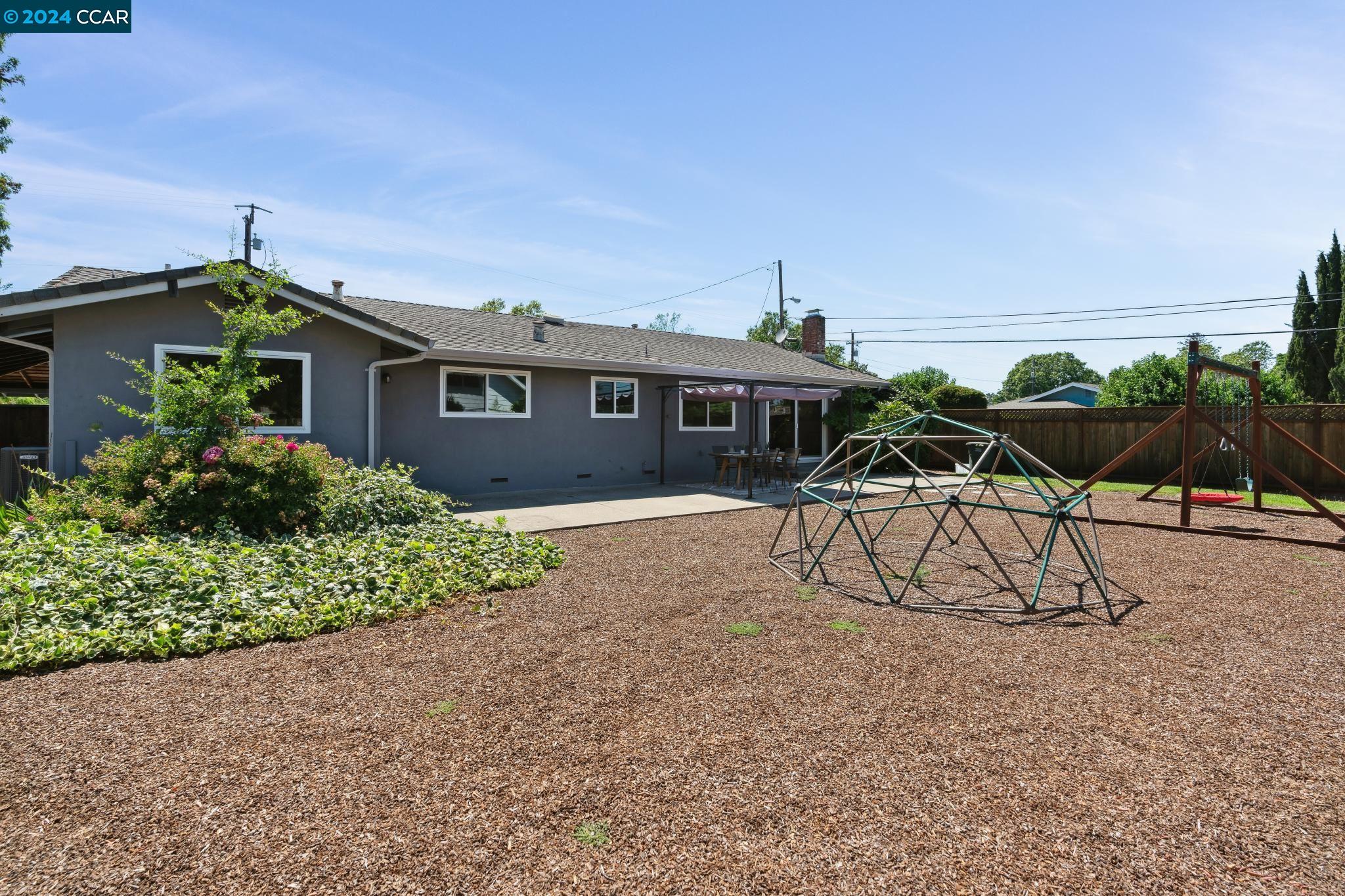 928 Mohr Lane