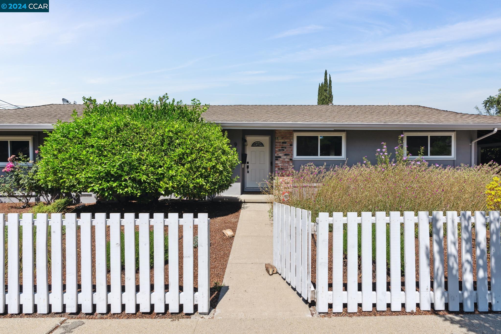 928 Mohr Lane