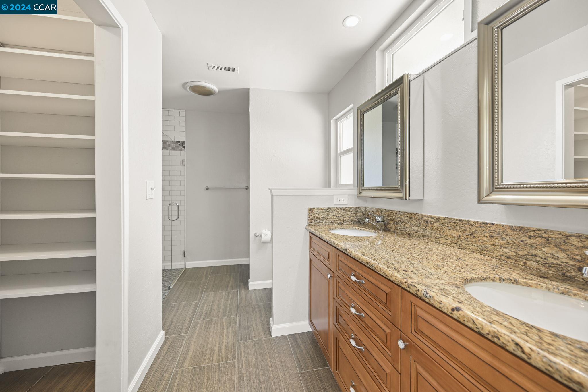 203 Mt Wilson Pl