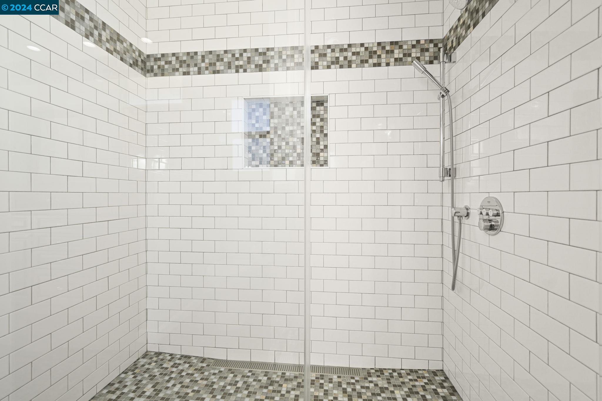 203 Mt Wilson Pl