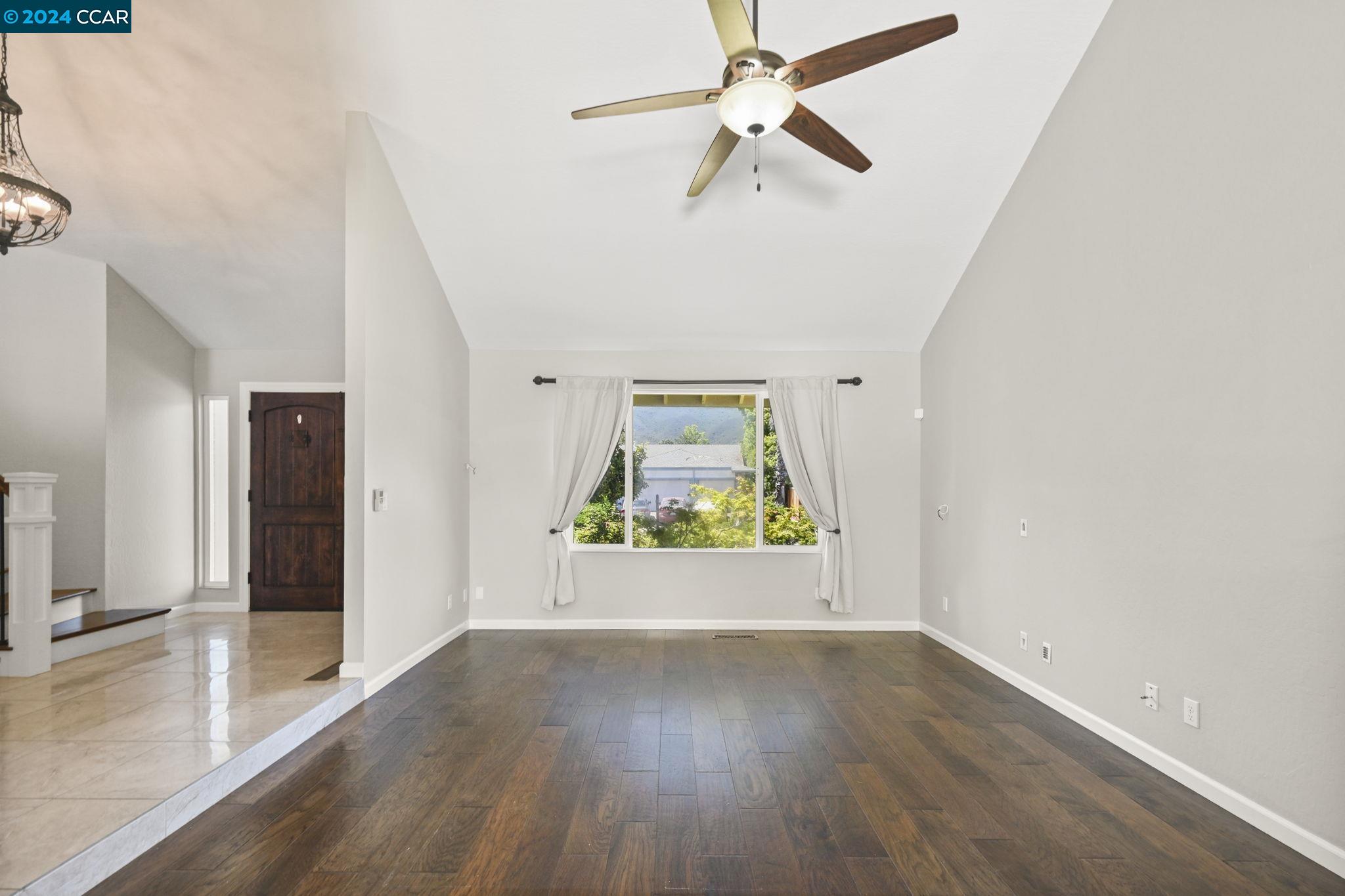 203 Mt Wilson Pl
