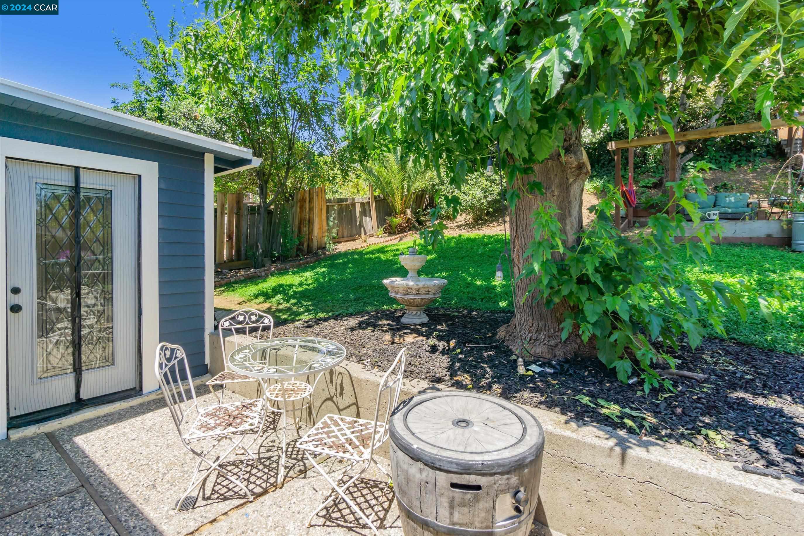 1465 Pacheco Blvd