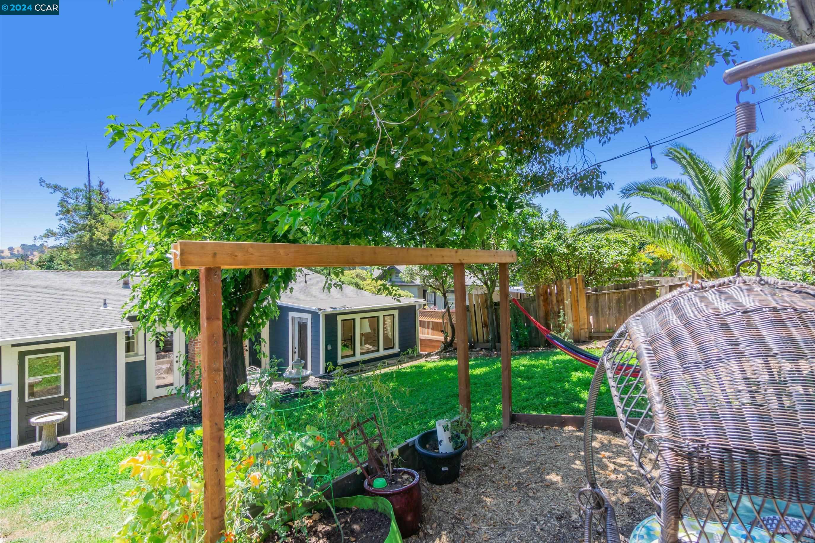 1465 Pacheco Blvd