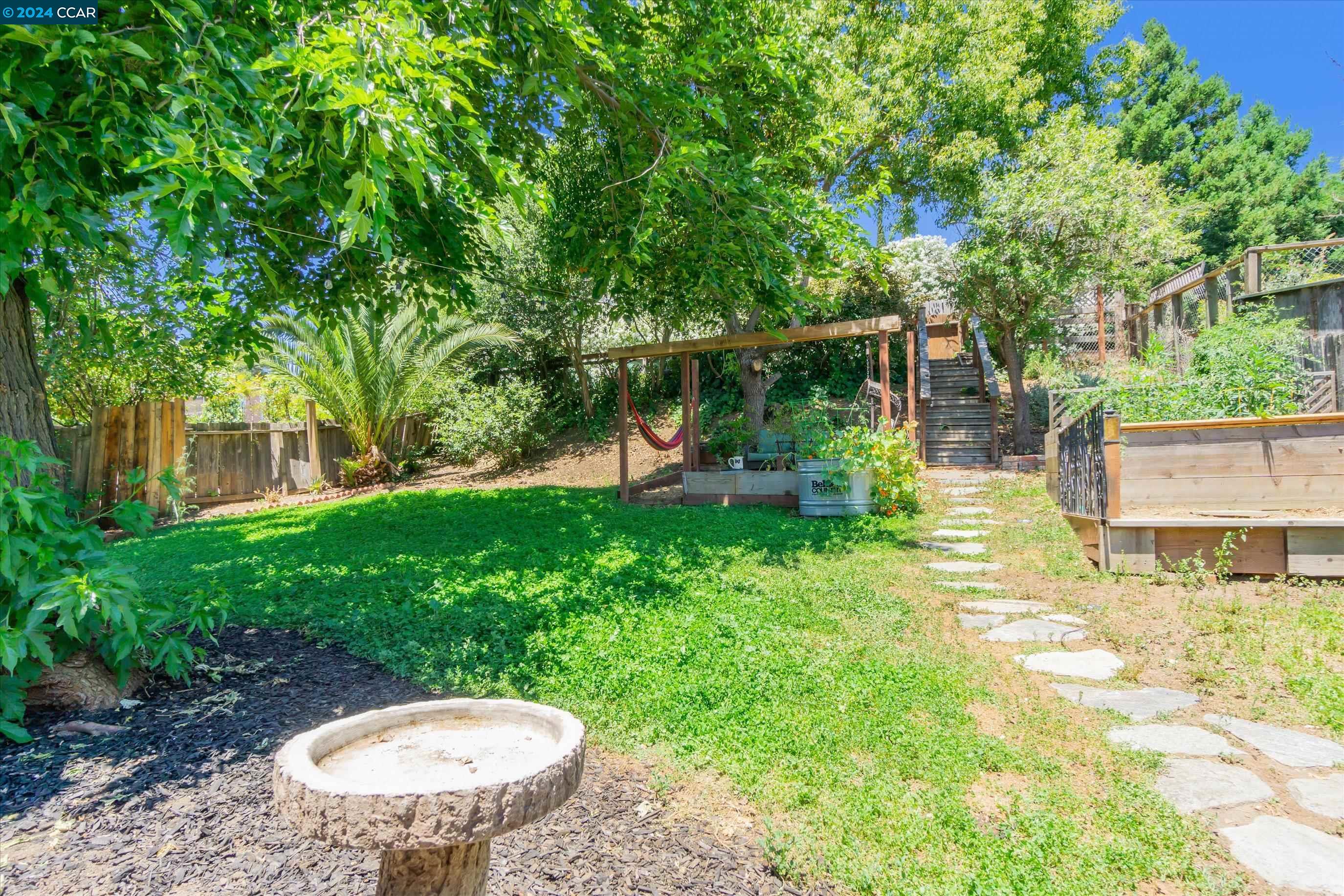1465 Pacheco Blvd
