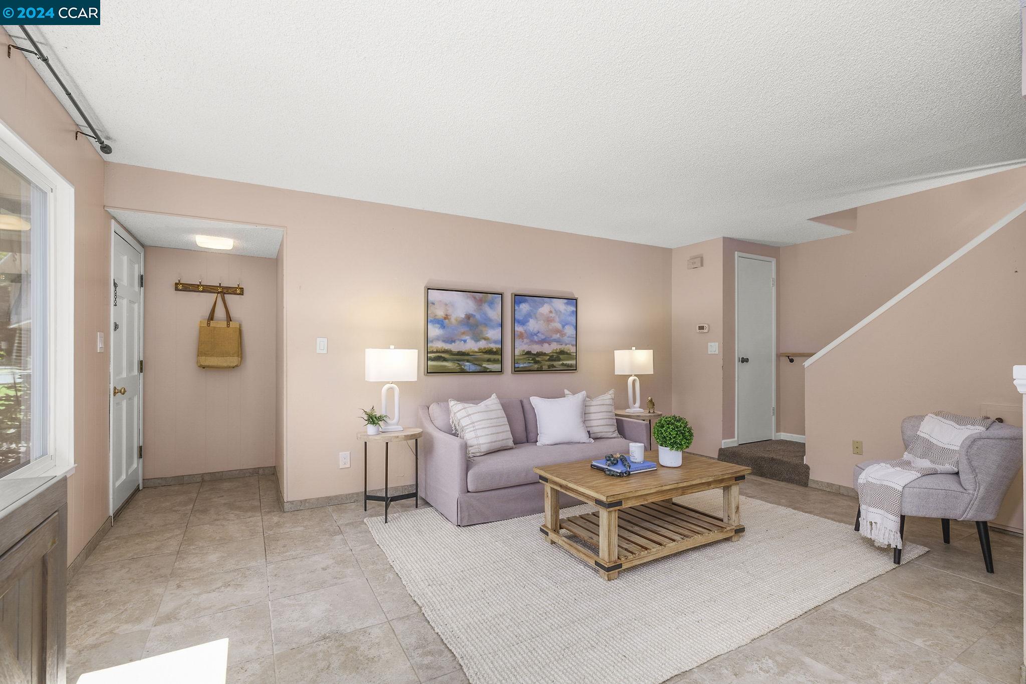 809 Villa Lane # 3
