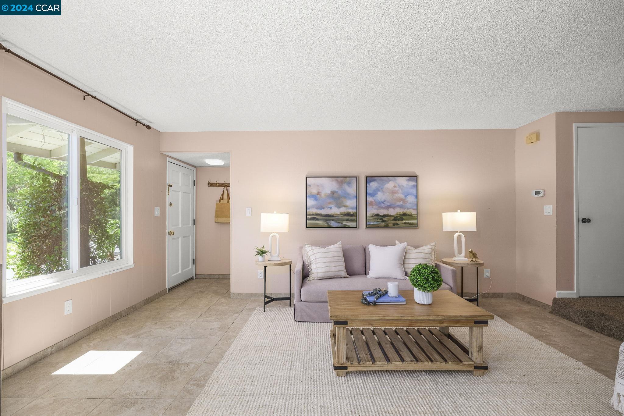809 Villa Lane # 3
