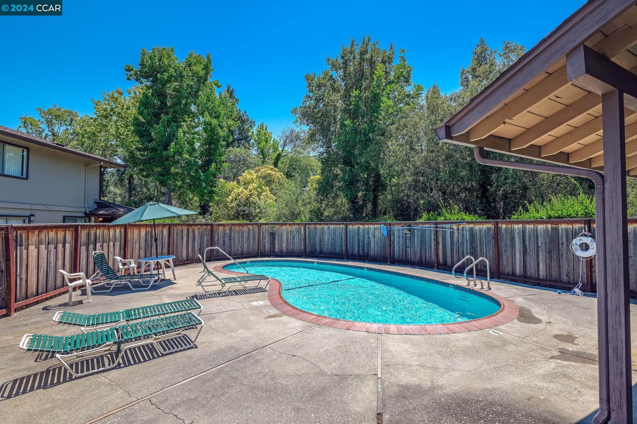 809 Villa Lane # 3