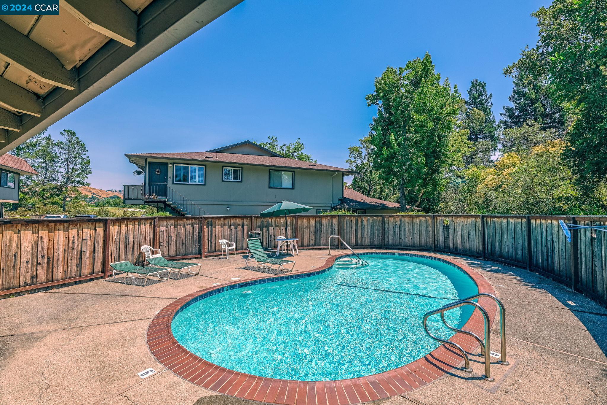 809 Villa Lane # 3
