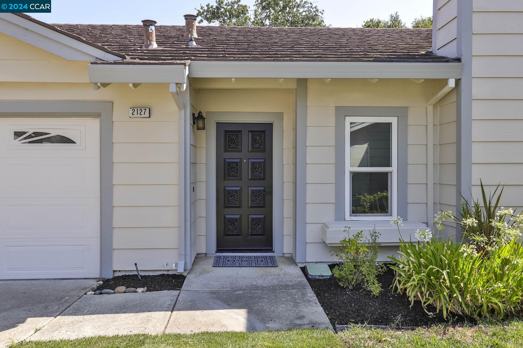 2127 Eastview Place